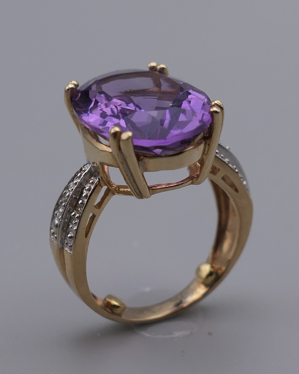 A 9 ct gold, amethyst and diamond ring. Ring size L/M. - Image 2 of 5