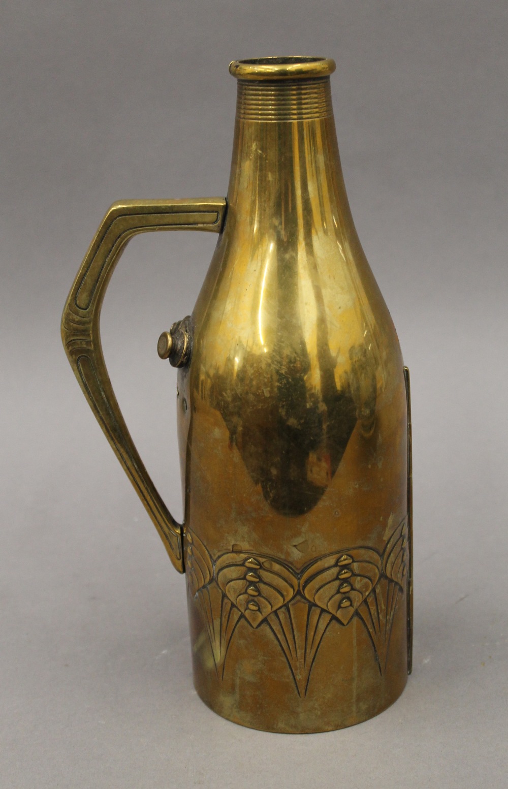 A W.M.F Arts and Crafts brass bottle cover. 29 cm high. - Bild 2 aus 5