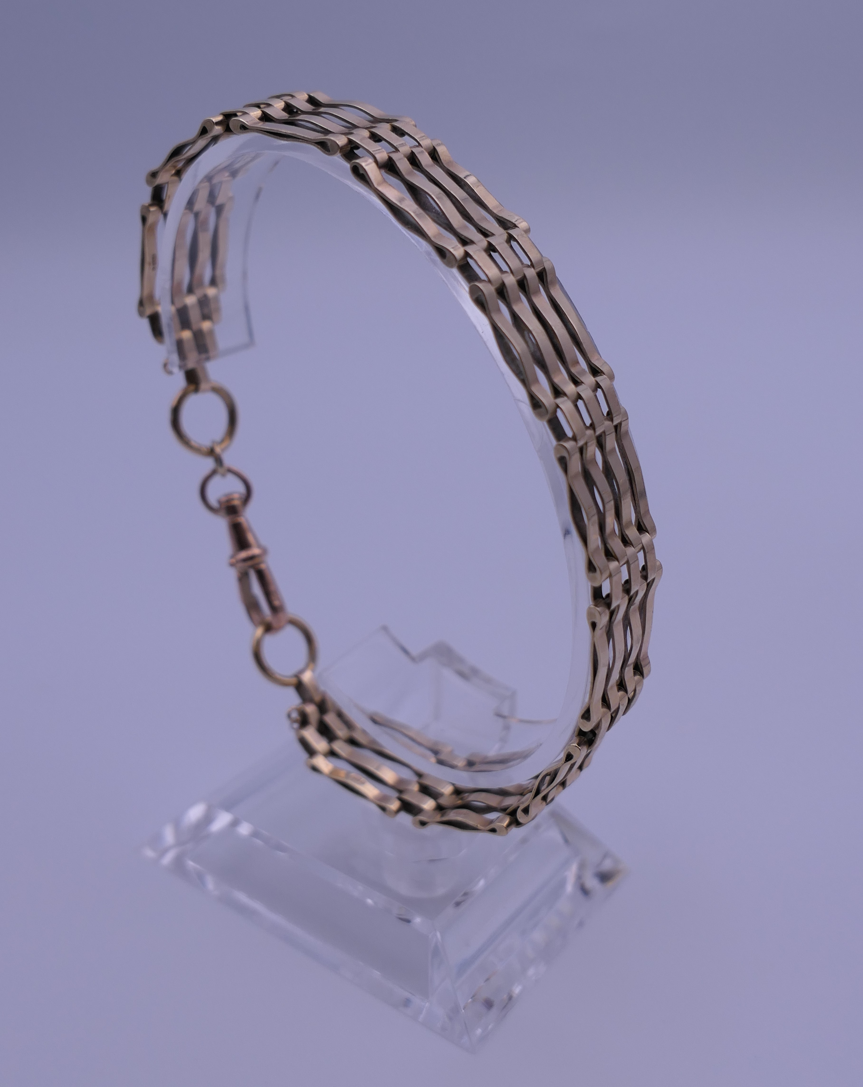 Three 9 ct gold bracelets and a 9 ct gold necklace. 34.5 grammes. - Image 2 of 14