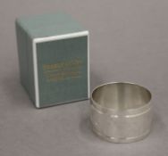 A silver napkin ring. 33.2 grammes.