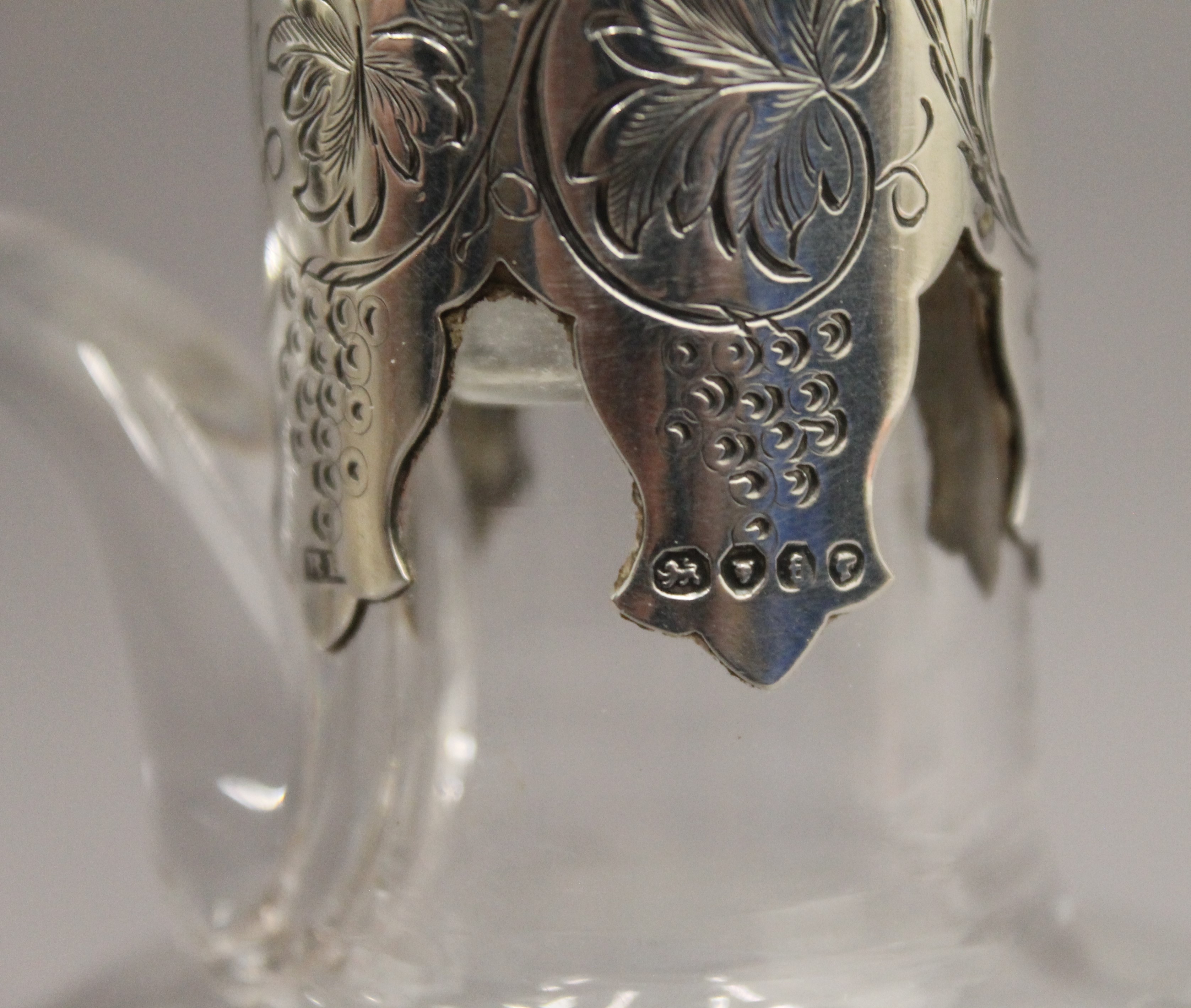 A Victorian silver collared engraved glass claret jug. 22 cm high. - Image 4 of 4