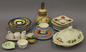 A quantity of Art Deco ceramics