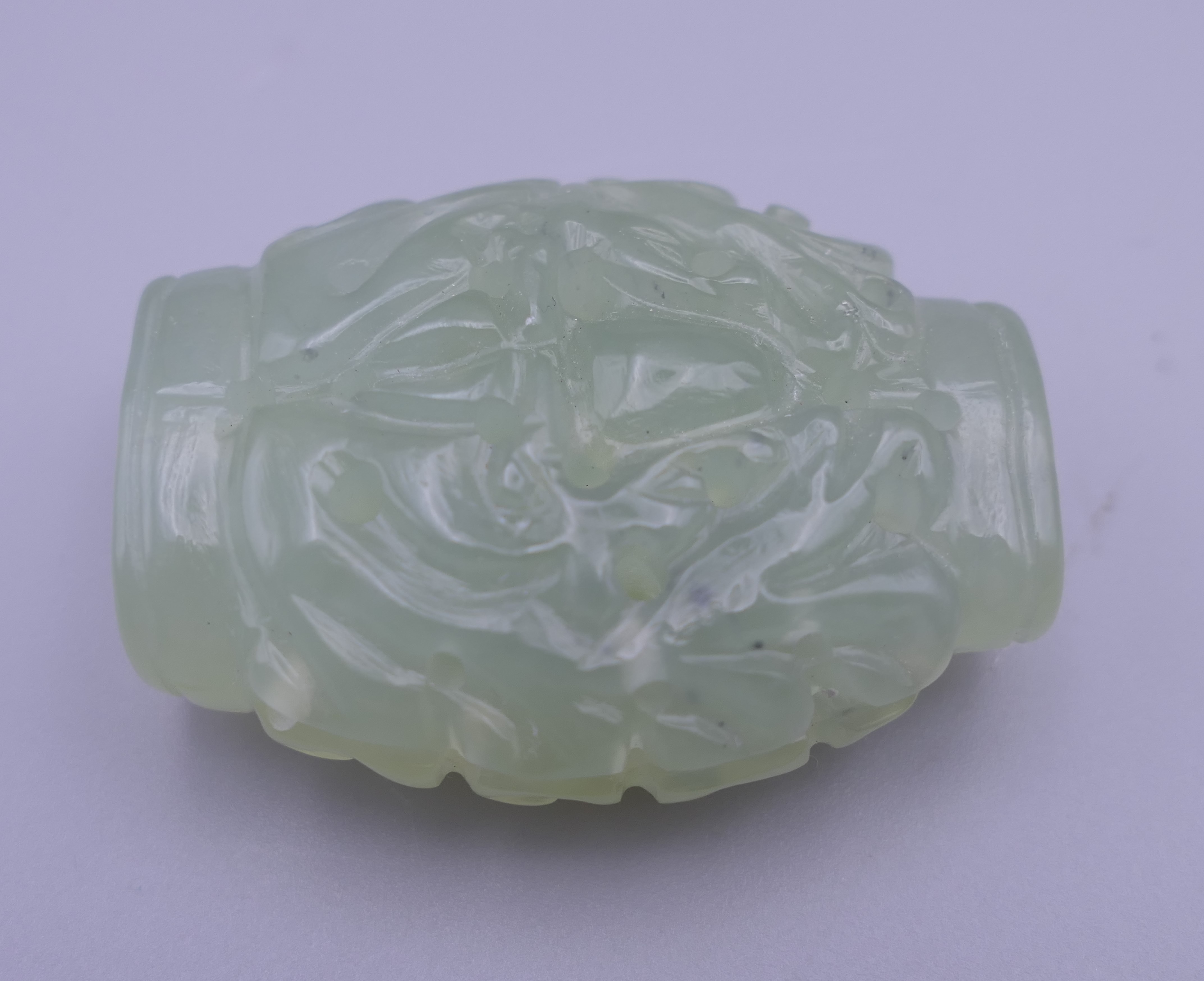 A small collection of various carved jade items, etc. The largest 4 cm high. - Image 3 of 8