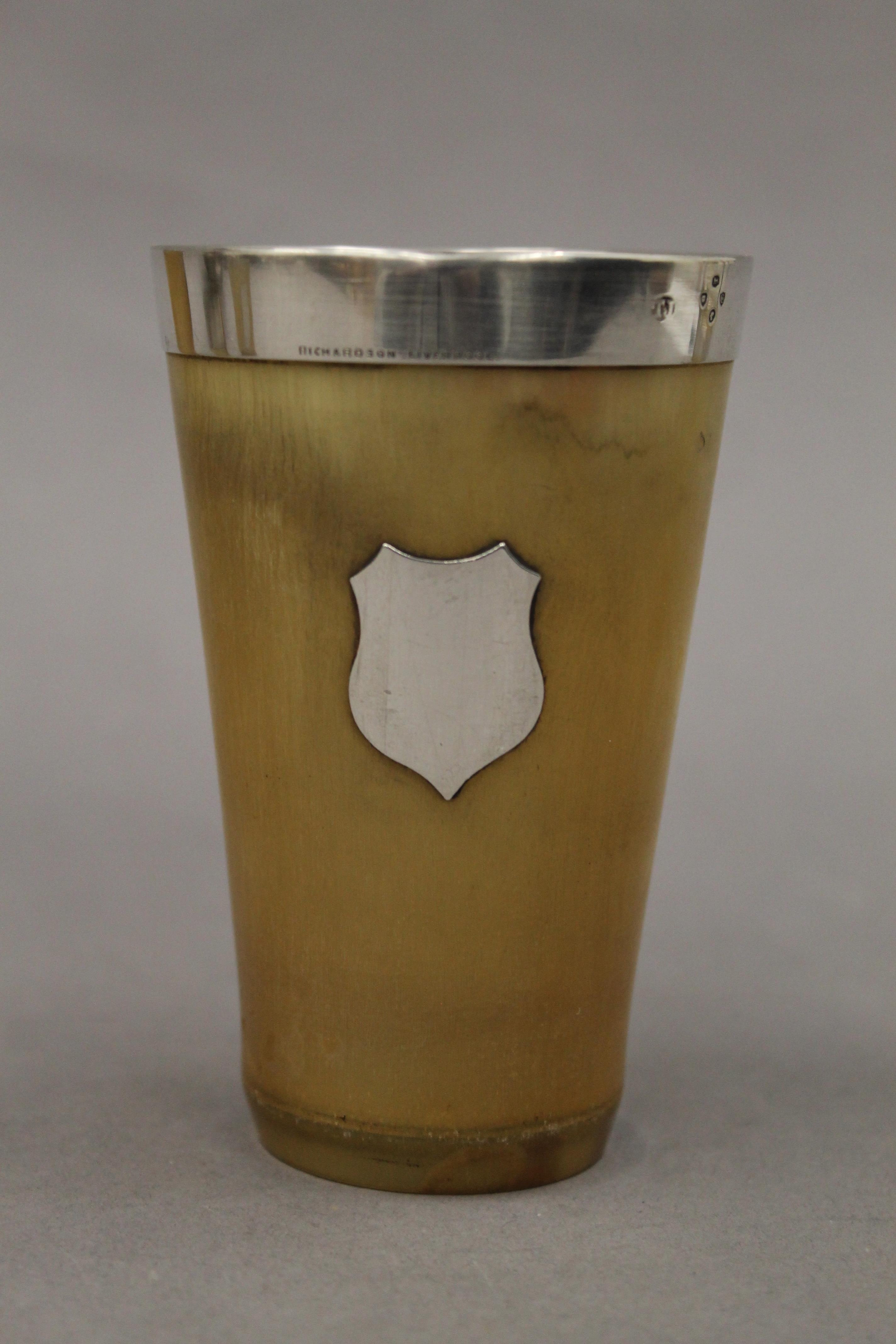 Five silver mounted horn beakers. The largest 12.5 cm high. - Image 4 of 10