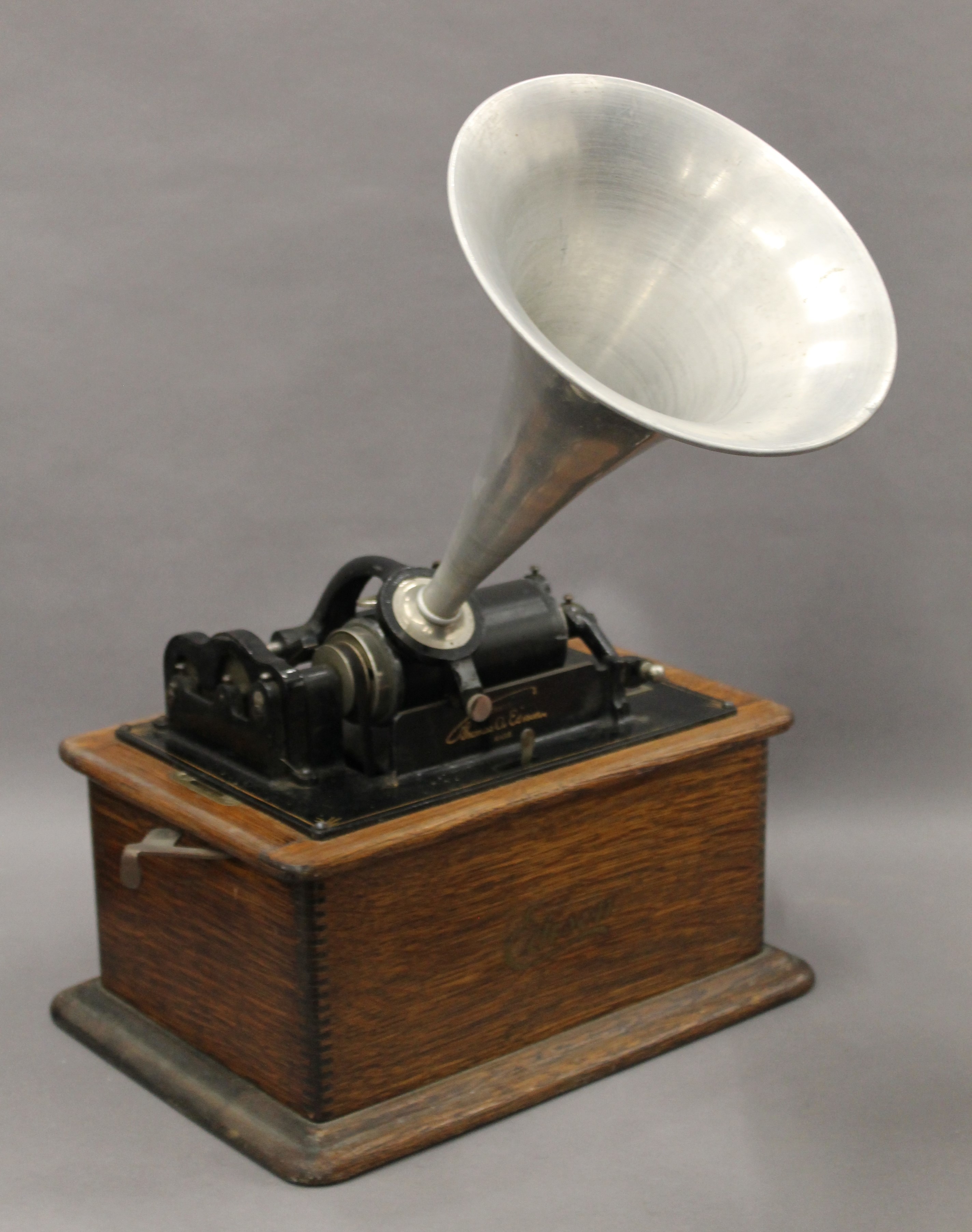 A Thomas A Edison oak cased phonograph with horn; together with a selection of phonograph rolls. 32. - Image 2 of 6