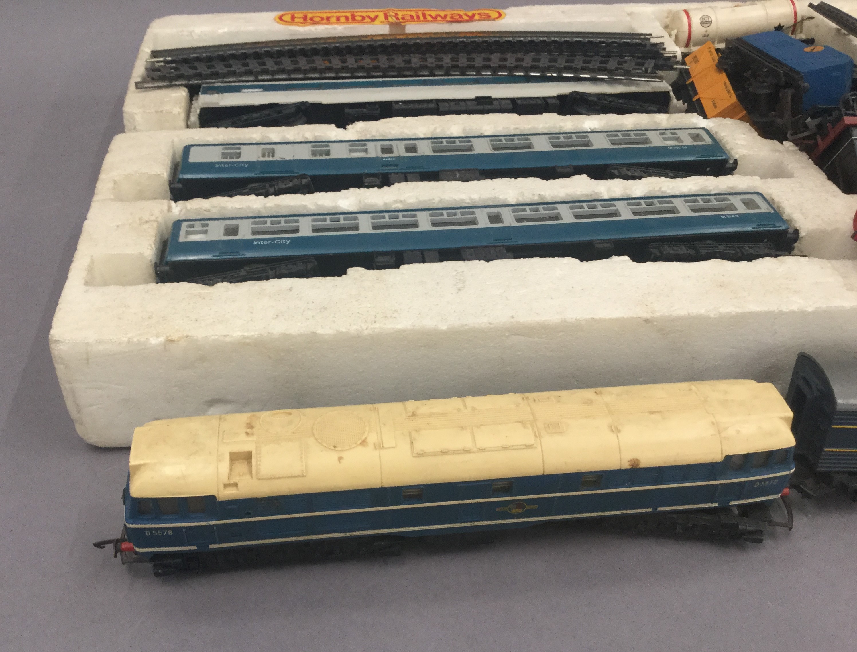 A quantity of Hornby railway equipment. - Image 2 of 5