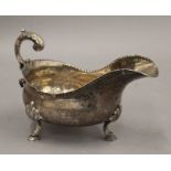 A silver sauce boat. 19 cm wide. 9.3 troy ounces.