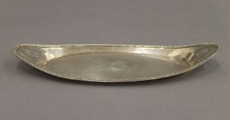 A small Georgian silver navette shaped tray. 25 cm wide. 4.2 troy ounces.