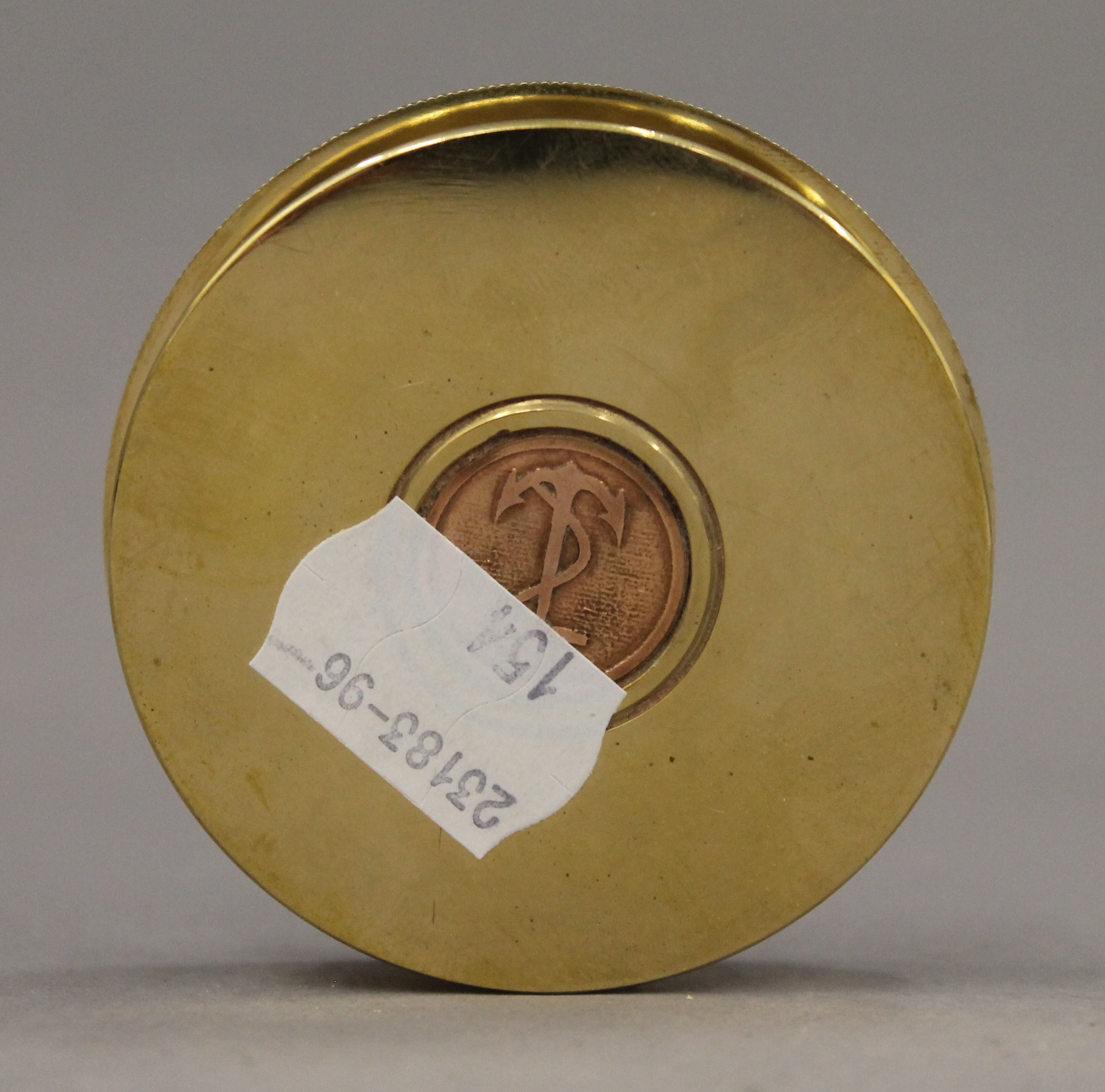 A brass and copper sundial compass. 6.5 cm diameter. - Image 4 of 4