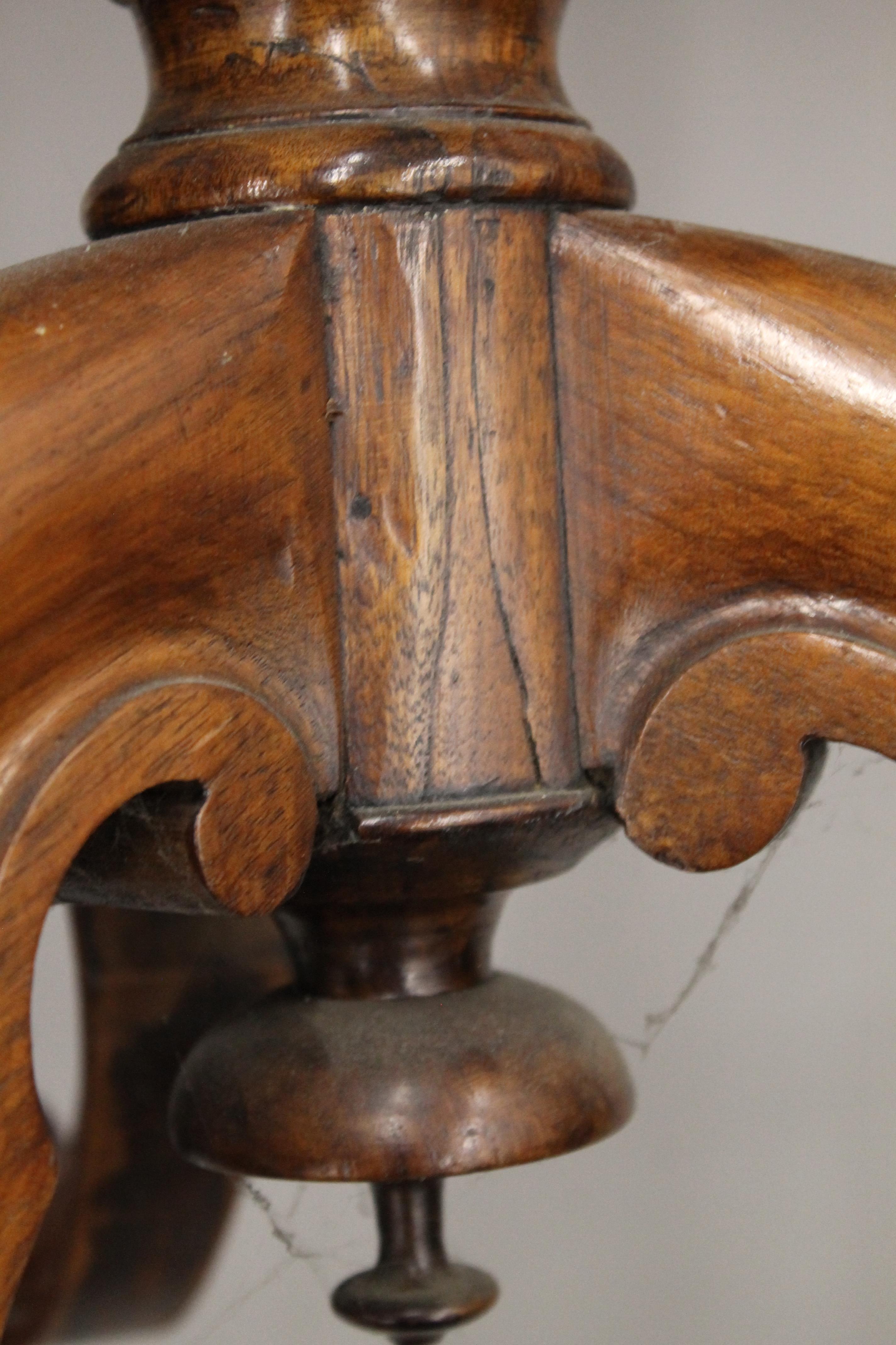 A Victorian inlaid walnut tripod table. 60 cm wide. - Image 6 of 6