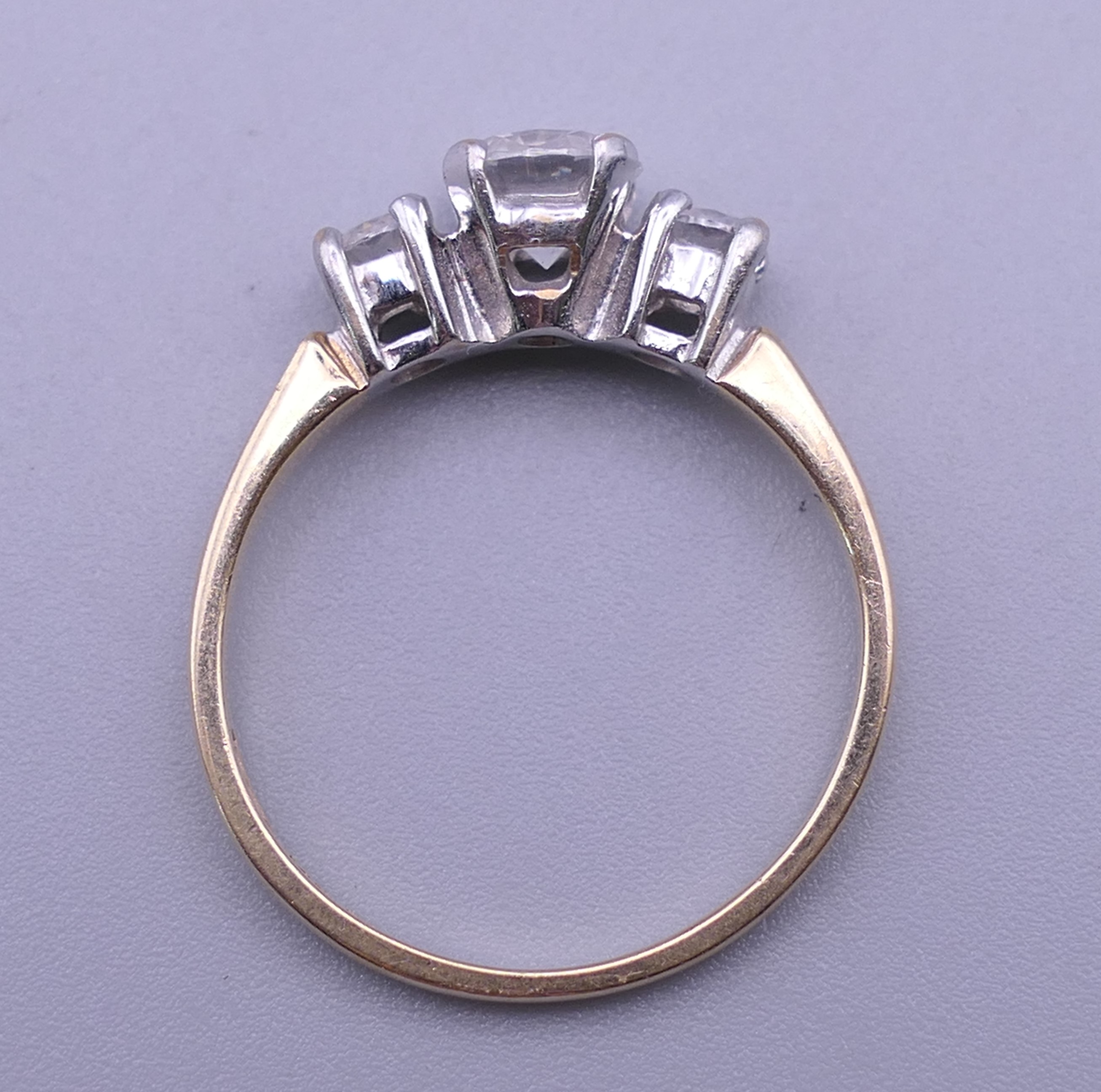 A 14 ct gold cubic zirconia ring. Ring size M. 2.5 grammes total weight. - Image 5 of 8