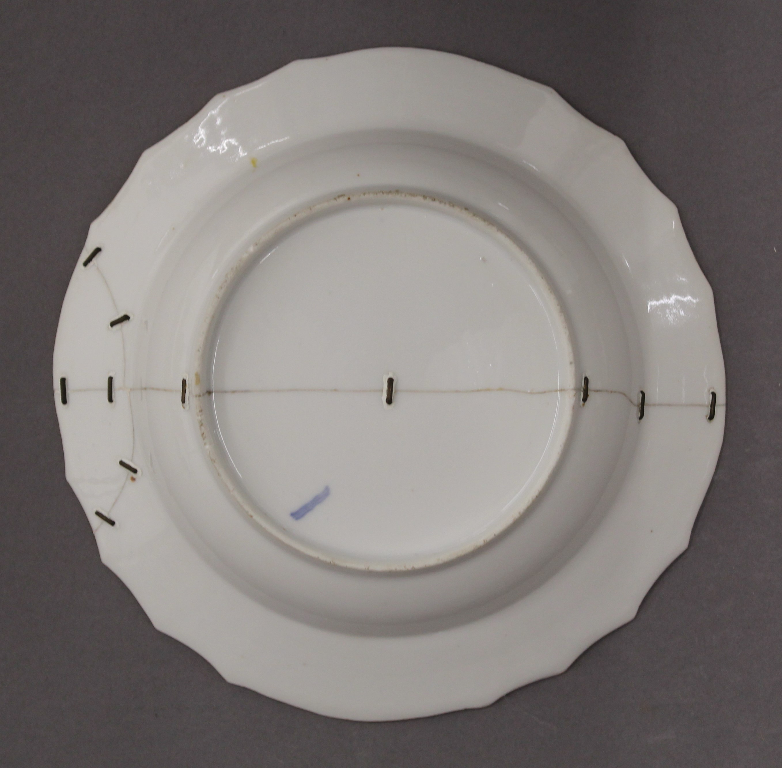 A quantity of Copenhagen porcelain florally decorated plates and dishes. - Image 6 of 18