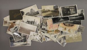 A quantity of vintage postcards.