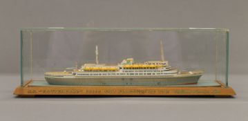 A model SS Rotterdam 38645 GRT flagship of the Holland America line, made by Modell Spielzeugbau.