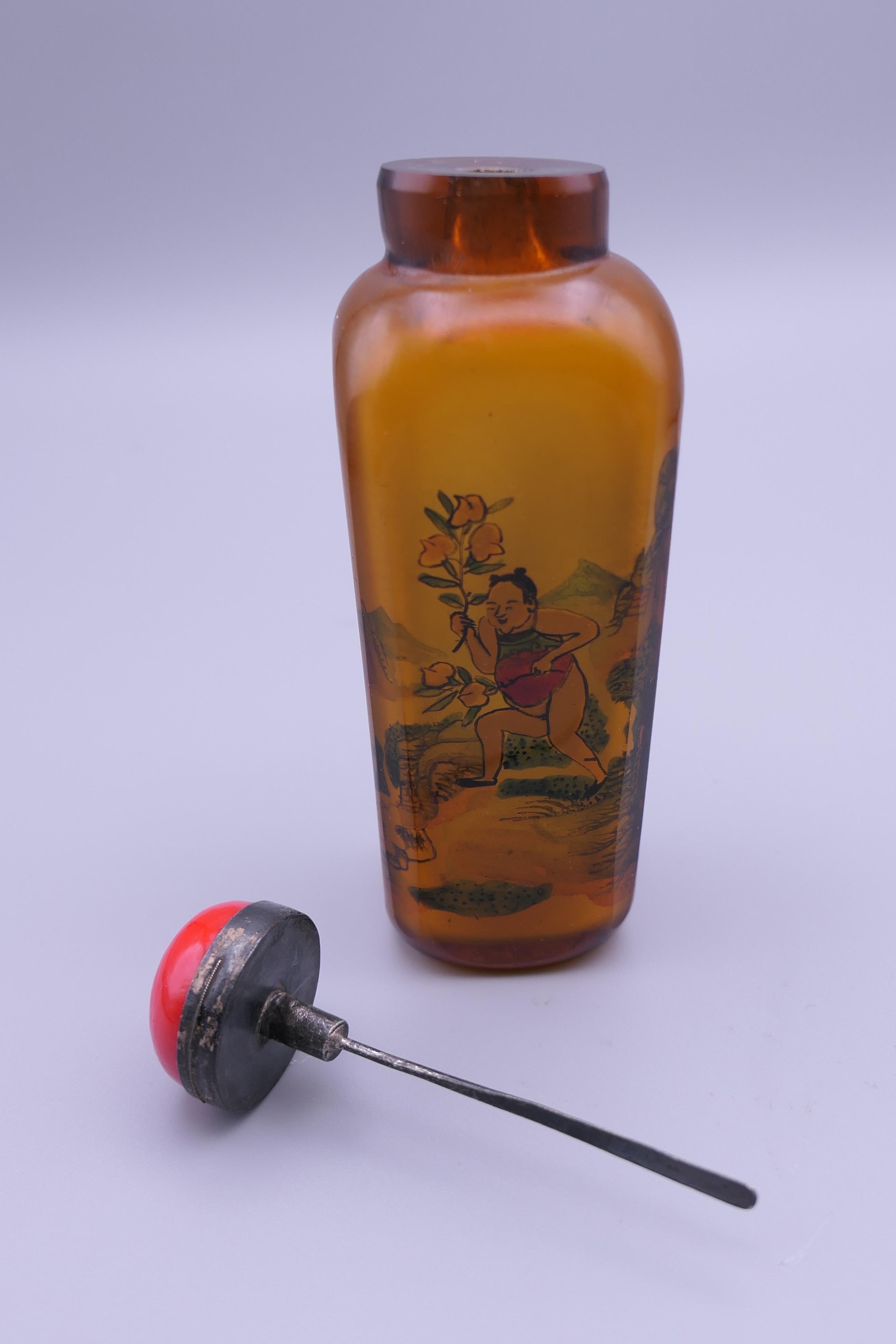 A Chinese smoky coloured interior painted snuff bottle and stopper. 11.5 cm high. - Image 5 of 6