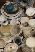 A quantity of miscellaneous decorative ceramics