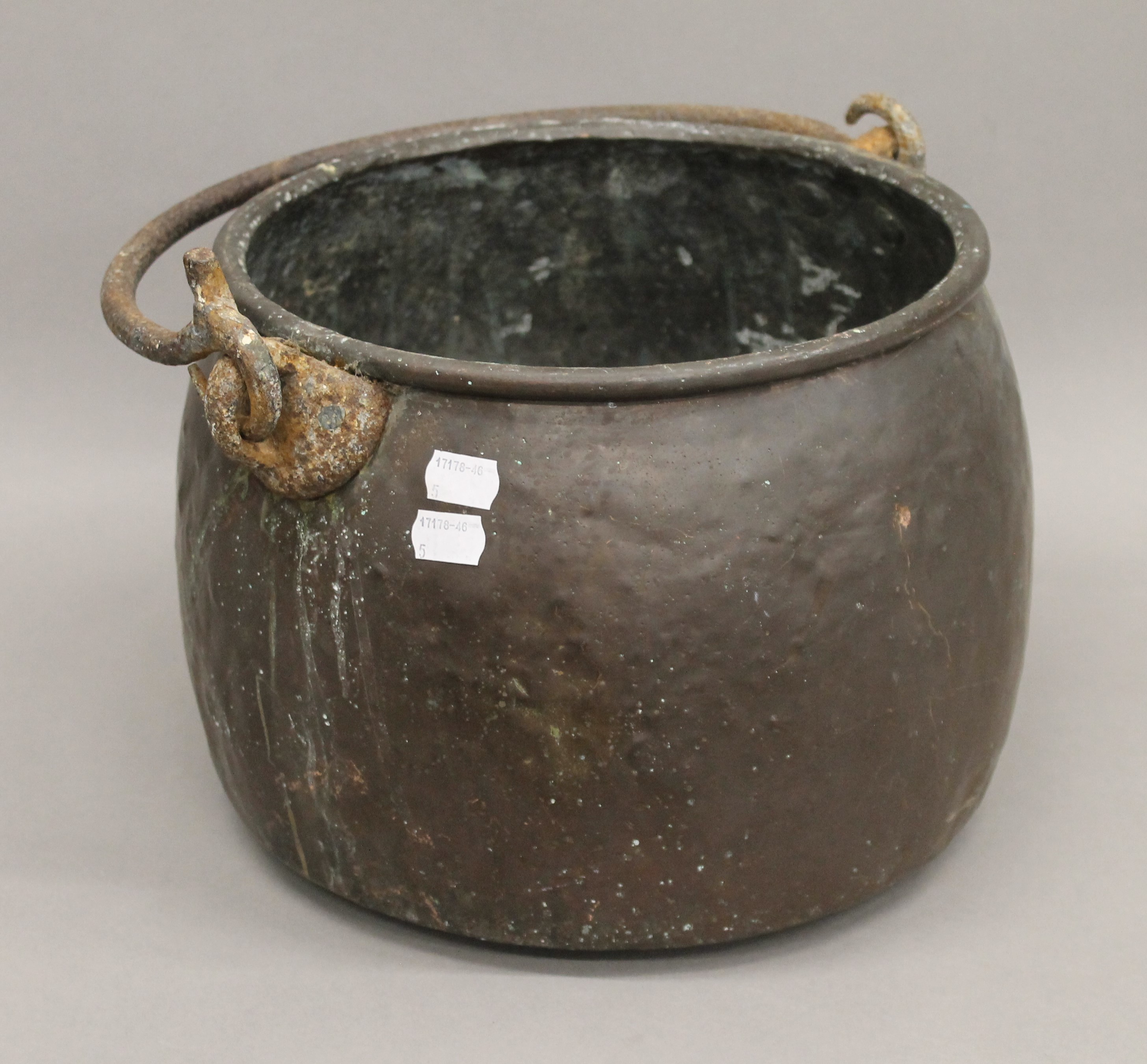 A 19th century copper cauldron. 35 cm wide.