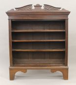 A Victorian oak open bookcase. 120 cm wide.