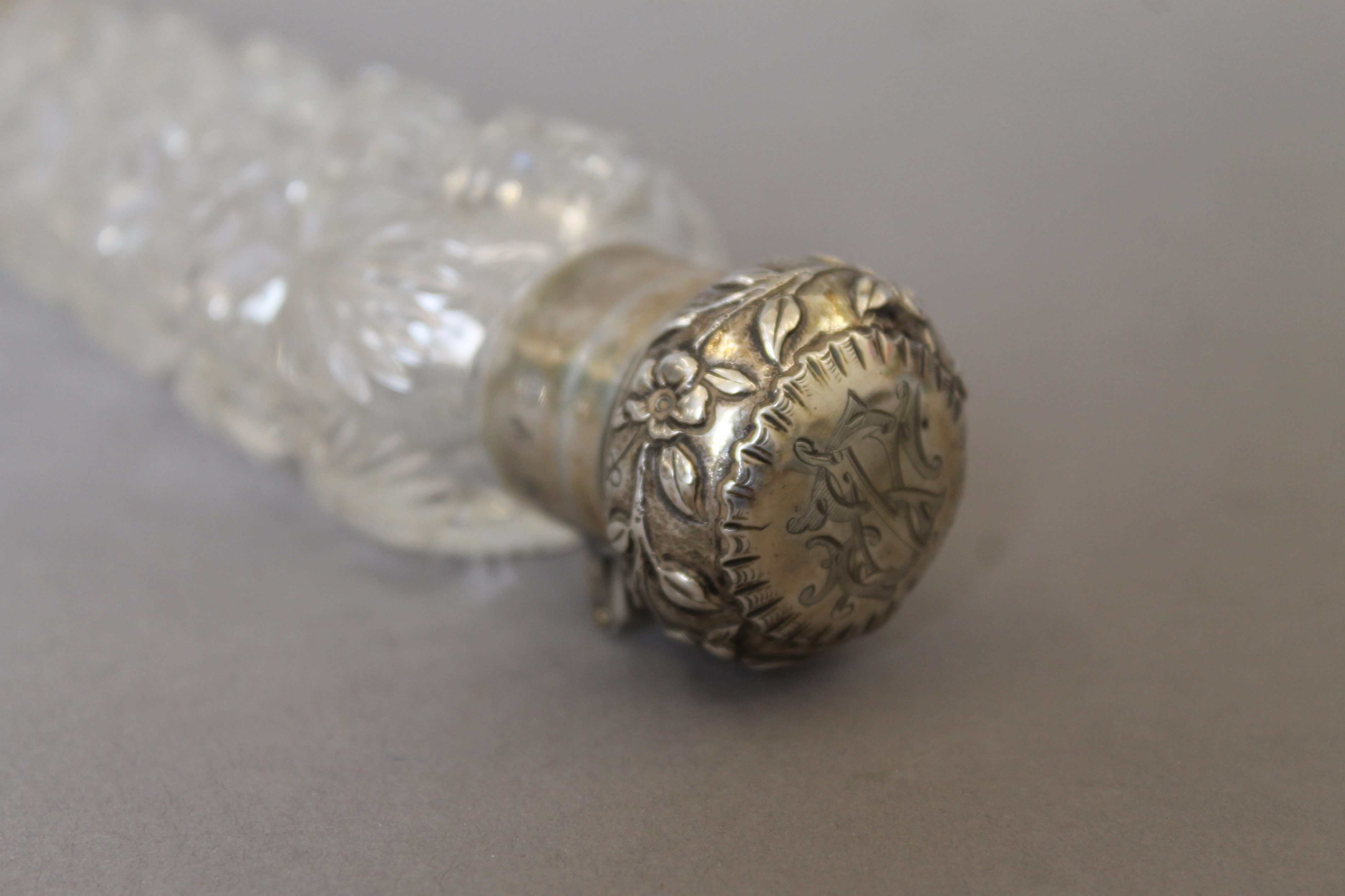 A Victorian silver mounted cut glass scent bottle. 15.5 cm long. - Image 2 of 4