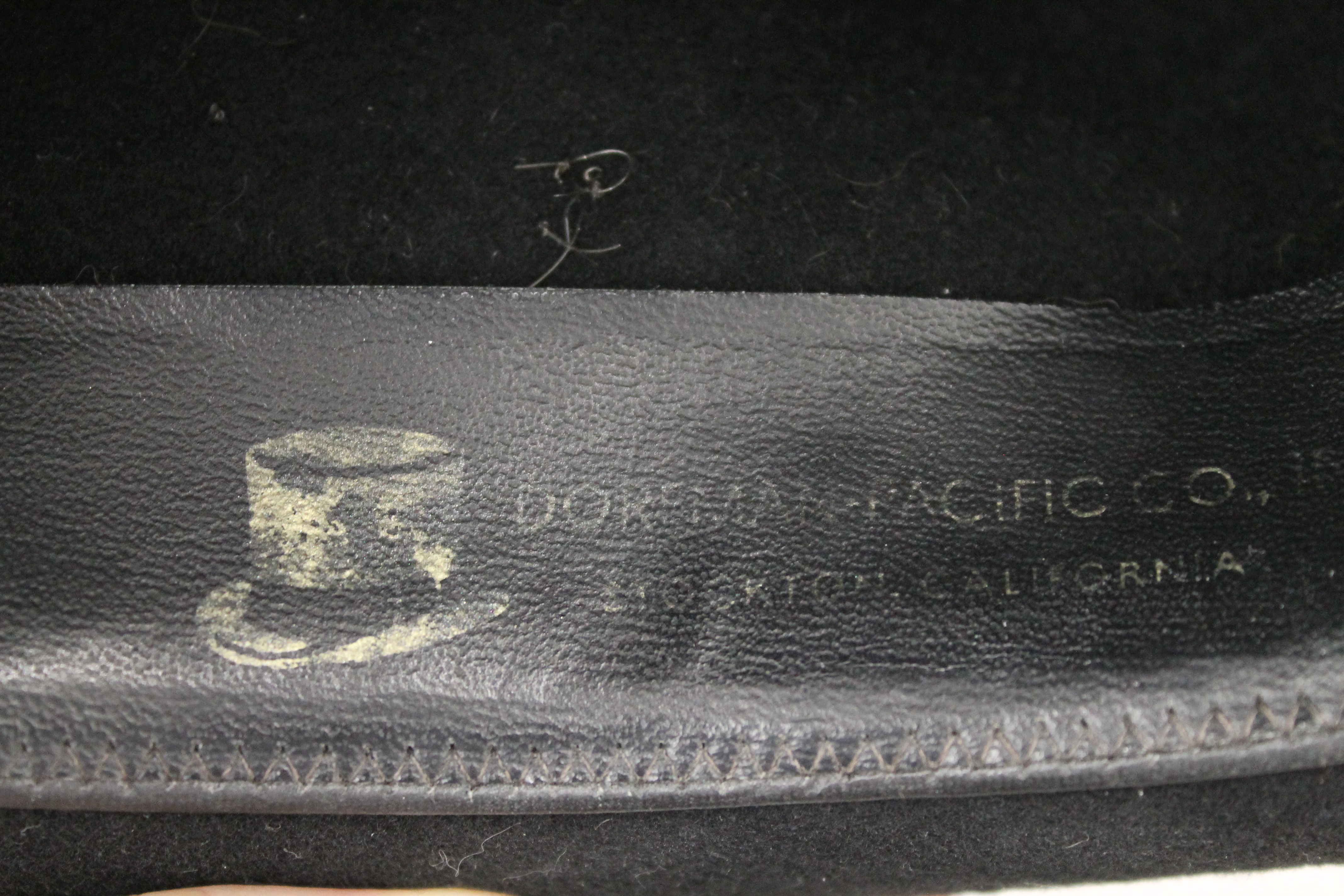 A Dorfman Pacific 'Mad Hatter' wool top hat. Approximate size 7 1/2. - Image 2 of 3