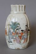 A Chinese porcelain vase. 18 cm high.