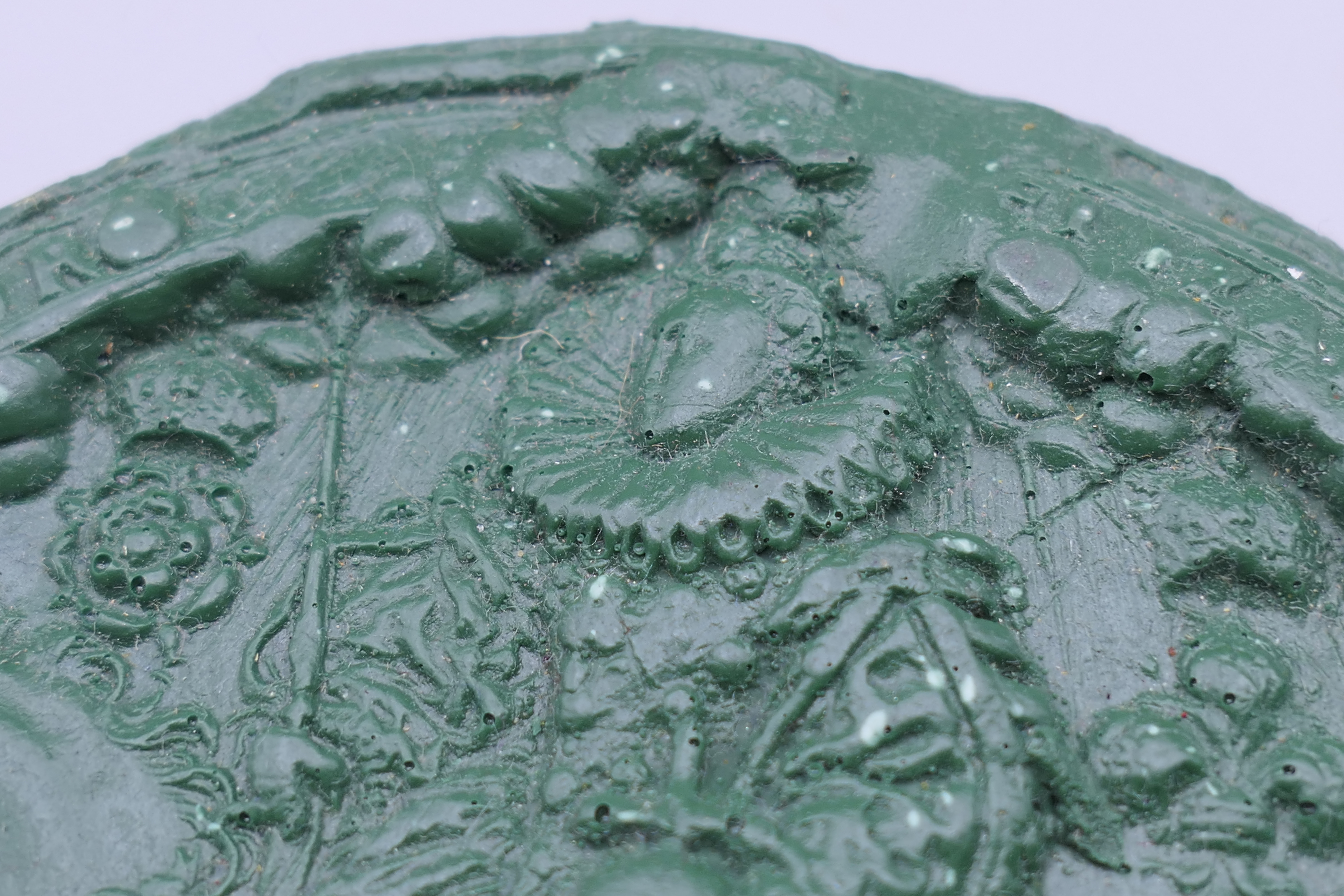 A copy of an Elizabeth I wax seal. 14.5 cm diameter. - Image 3 of 5