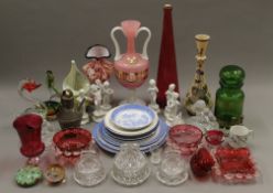 A quantity of various ceramics, glass, etc.