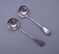 Two Irish silver ladles. 15 cm long. 61.8 grammes.
