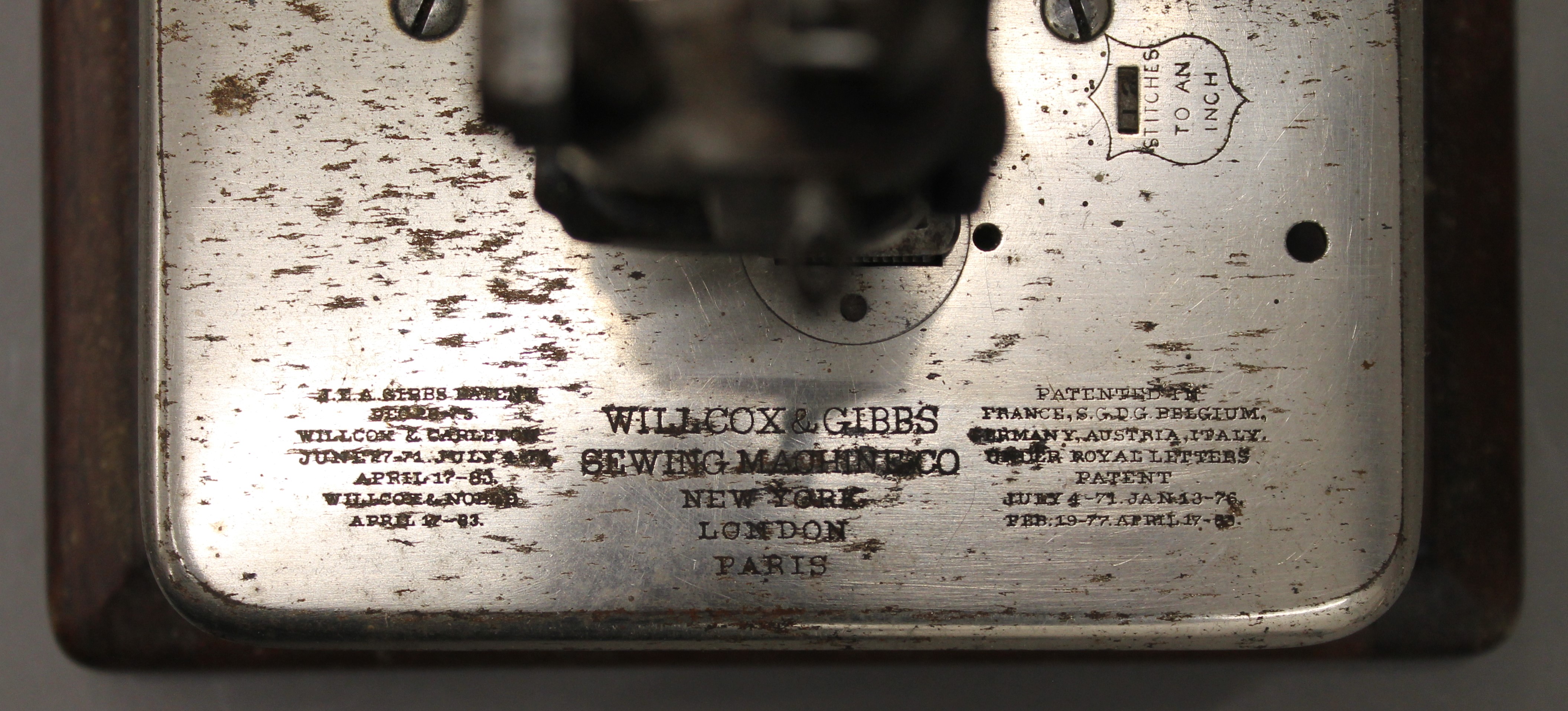 A Wilcox and Gibbs cased sewing machine. - Image 3 of 4