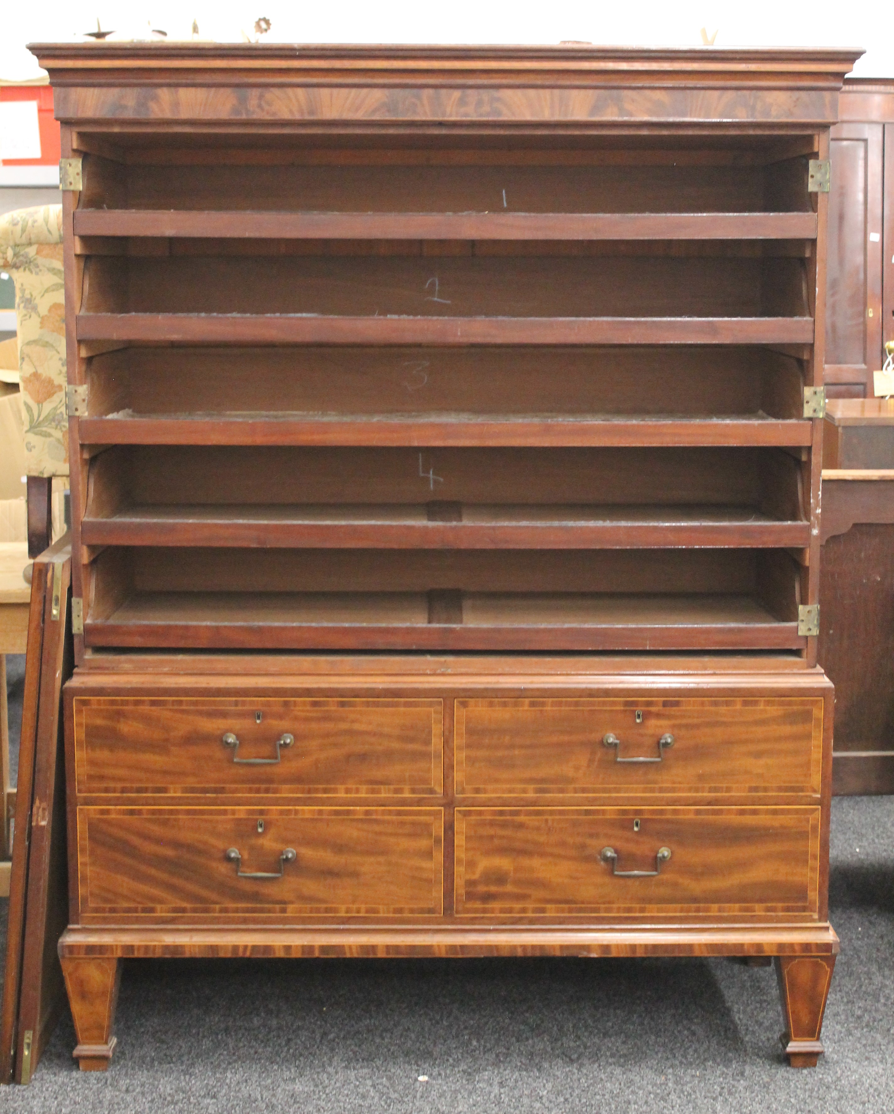 A 19th century mahogany linen press. 183 cm high x 142.5 cm wide. - Image 4 of 5