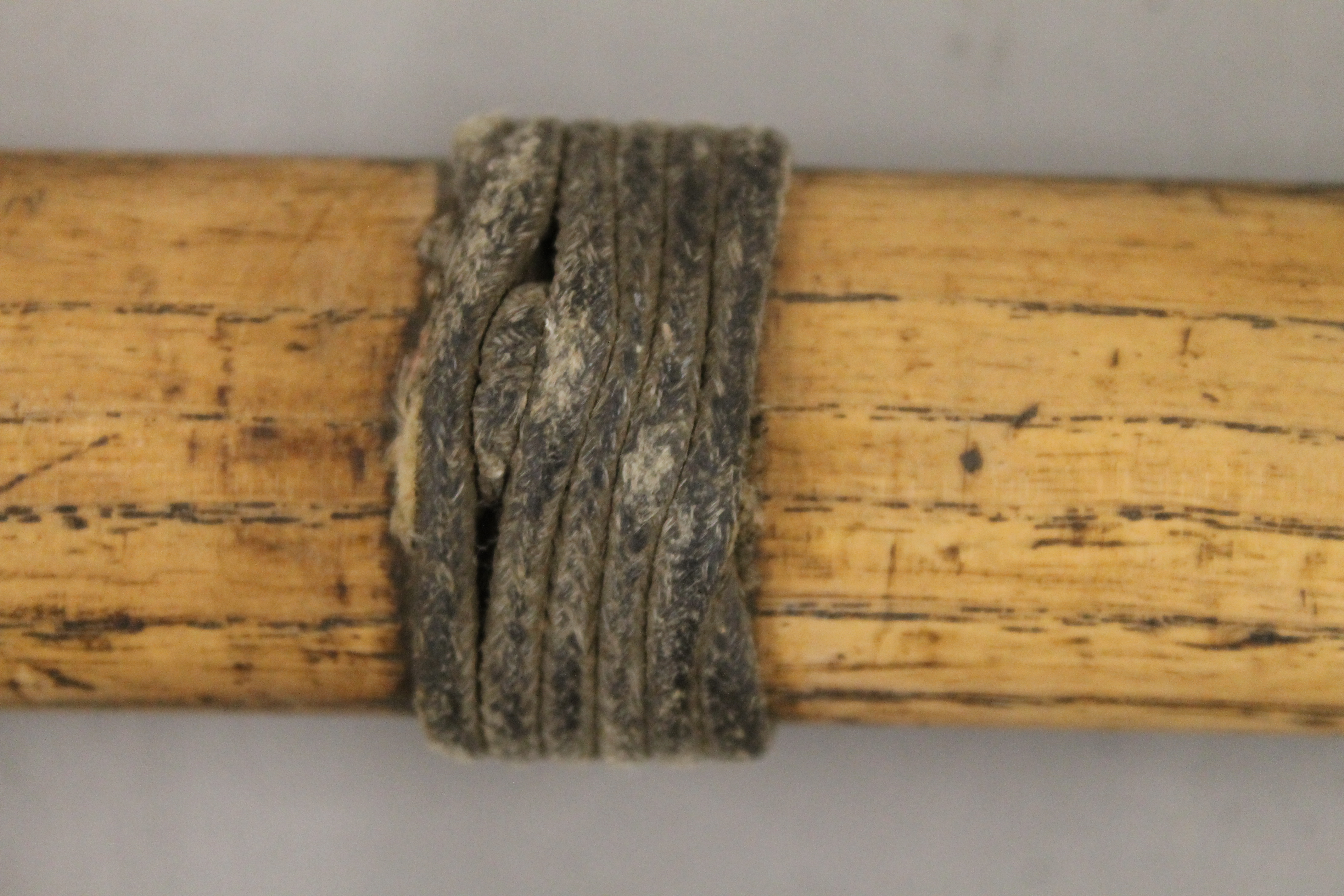 A vintage mountaineering ice axe. 90 cm long. - Image 6 of 7