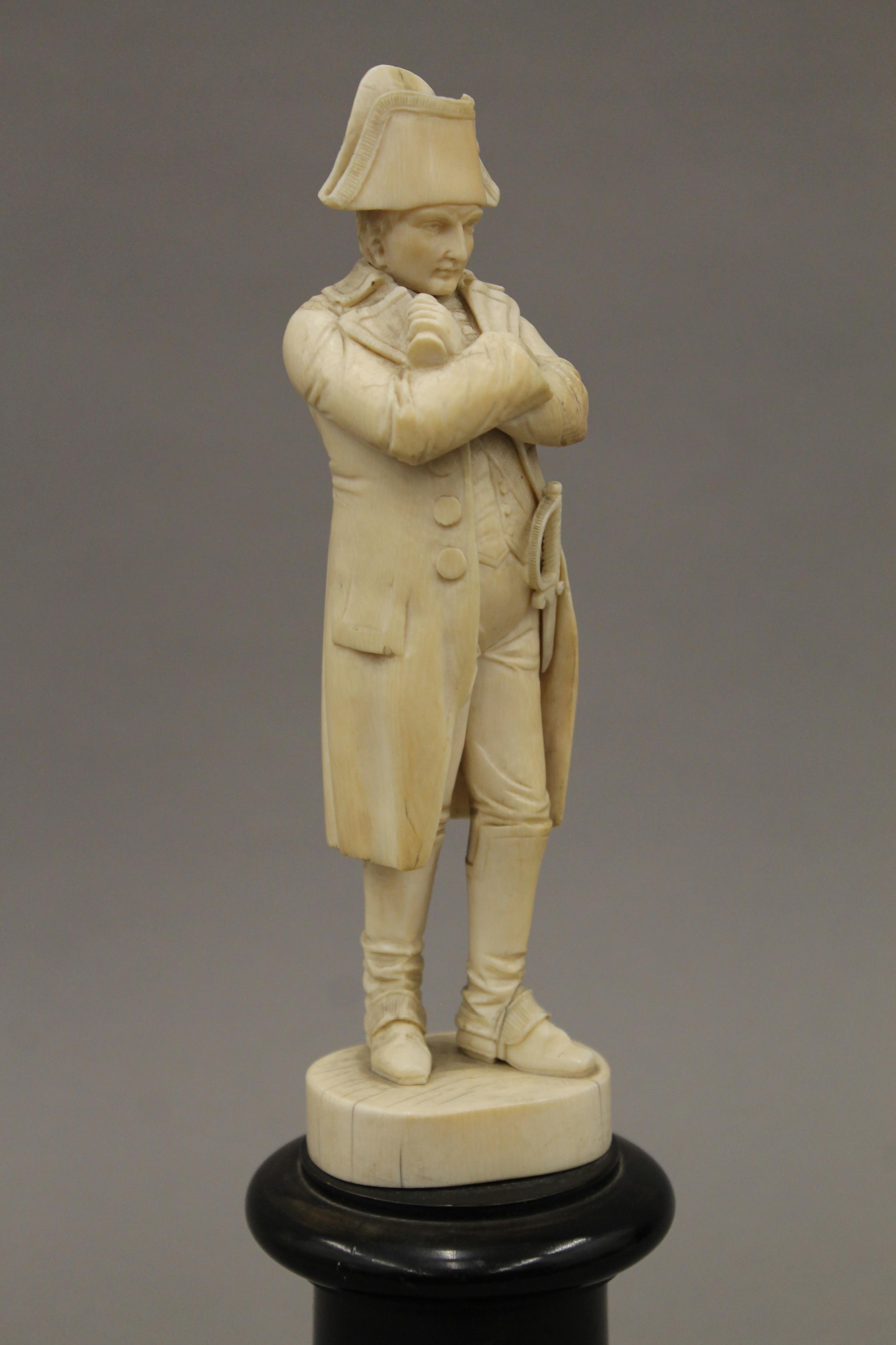 A 19th century Dieppe carved ivory model of Napoleon Bonaparte mounted on an ebonised wooden plinth - Image 3 of 6