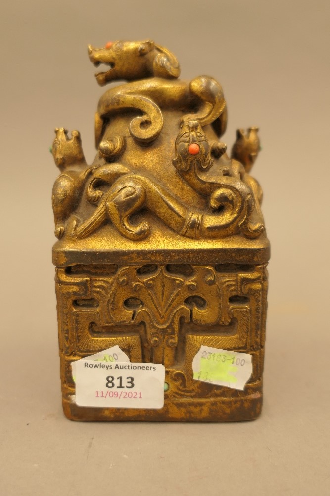 A Chinese gilt bronze seal decorated with dragons. 16.5 cm high. - Image 4 of 10