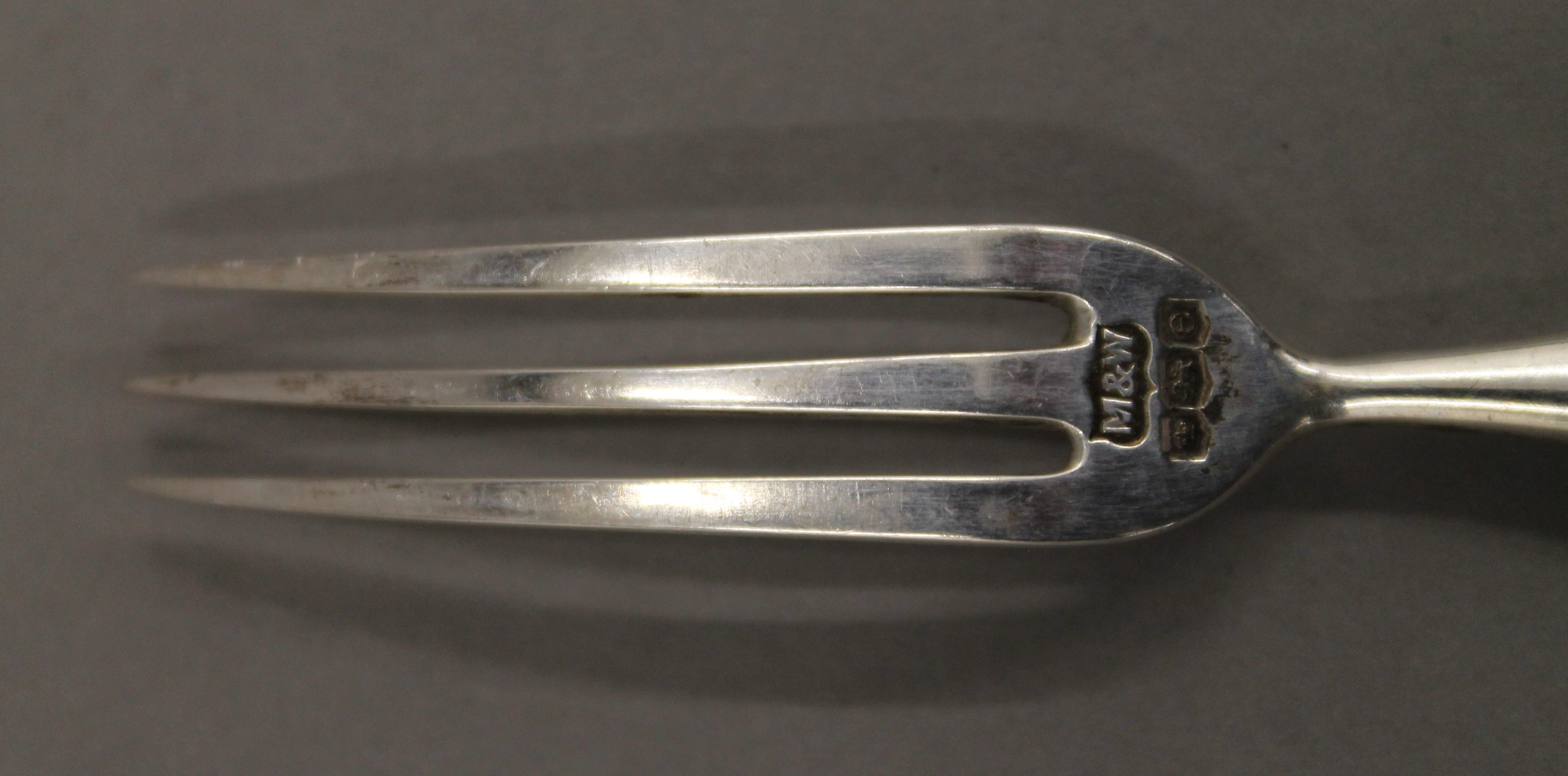 A cased set of mother-of-pearl and silver knives and forks. - Image 6 of 9