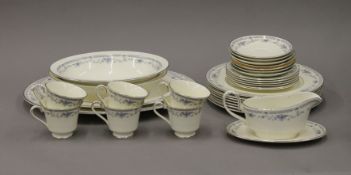 A Minton Bellemeade bone china dinner service.