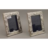 A pair of Art Nouveau style silver photograph frames. 14 x 18.5 cm.