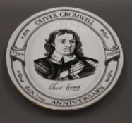 A limited edition porcelain plate commemorating The 400th Anniversary of Oliver Cromwell.