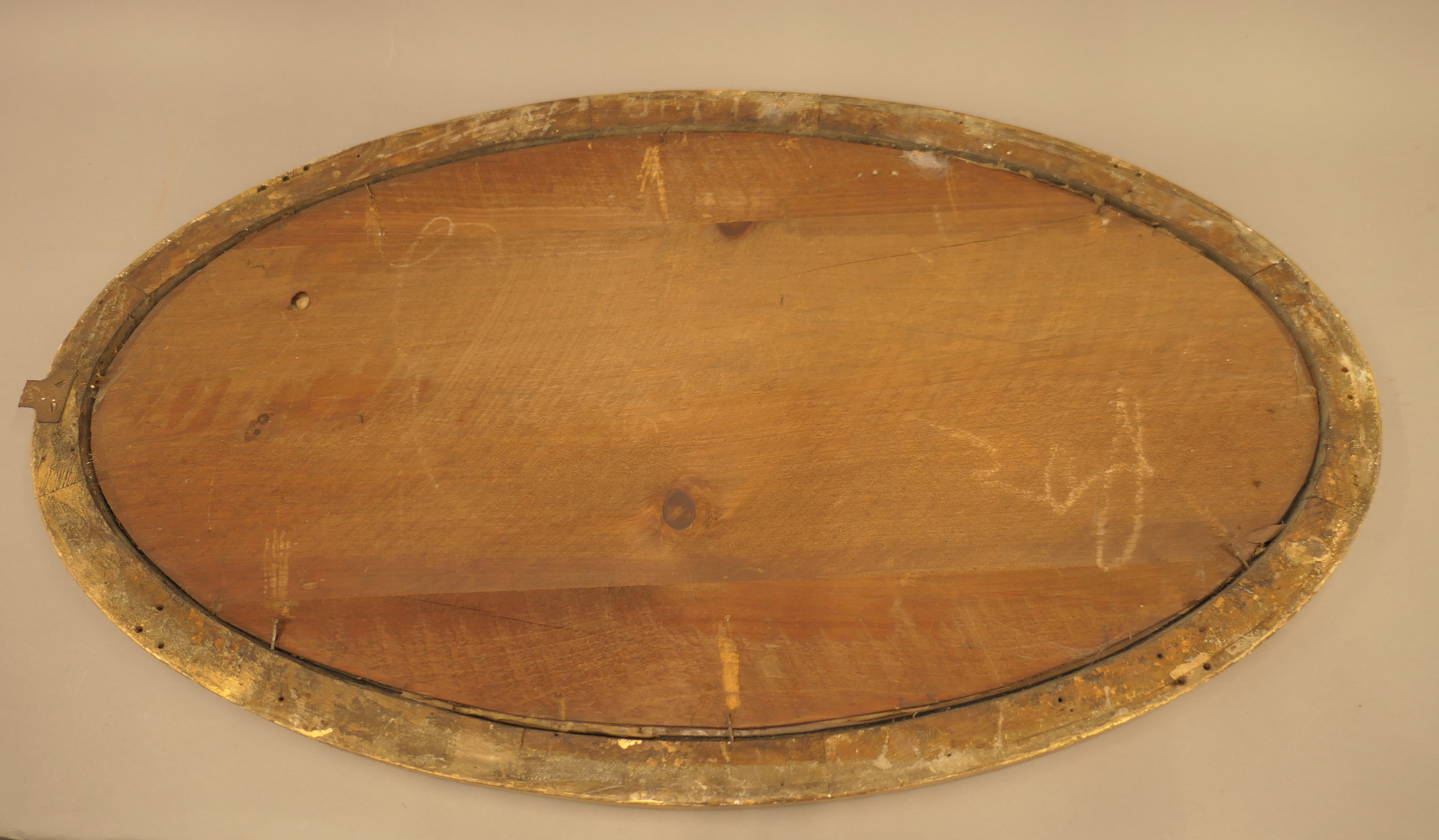 A 19th century oval gilt framed mirror. 90 cm wide, 53 cm high, 3.5 cm deep. - Image 3 of 10