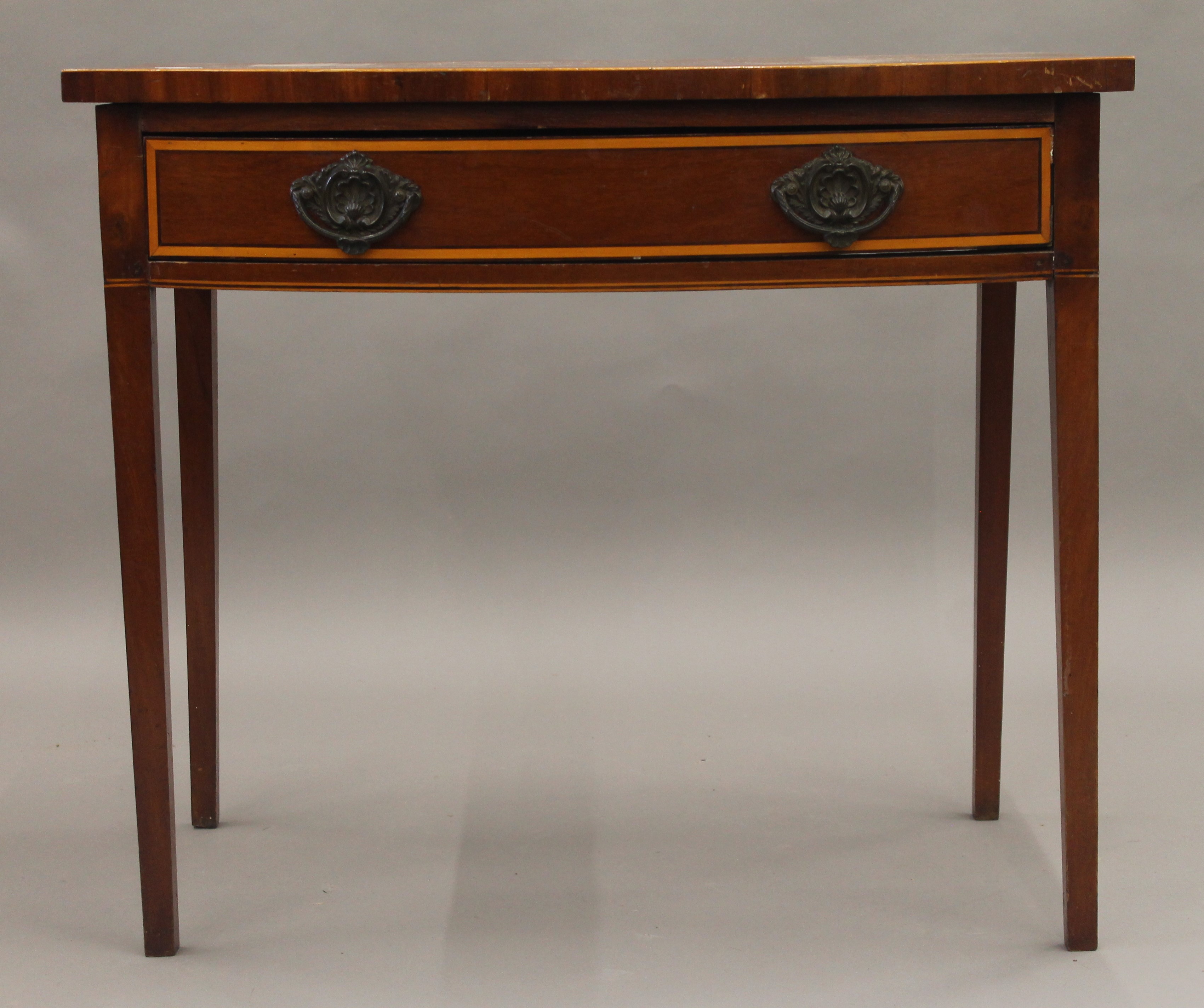 A 19th century mahogany bowfront single drawer side table. 81.5 cm wide. - Image 2 of 6