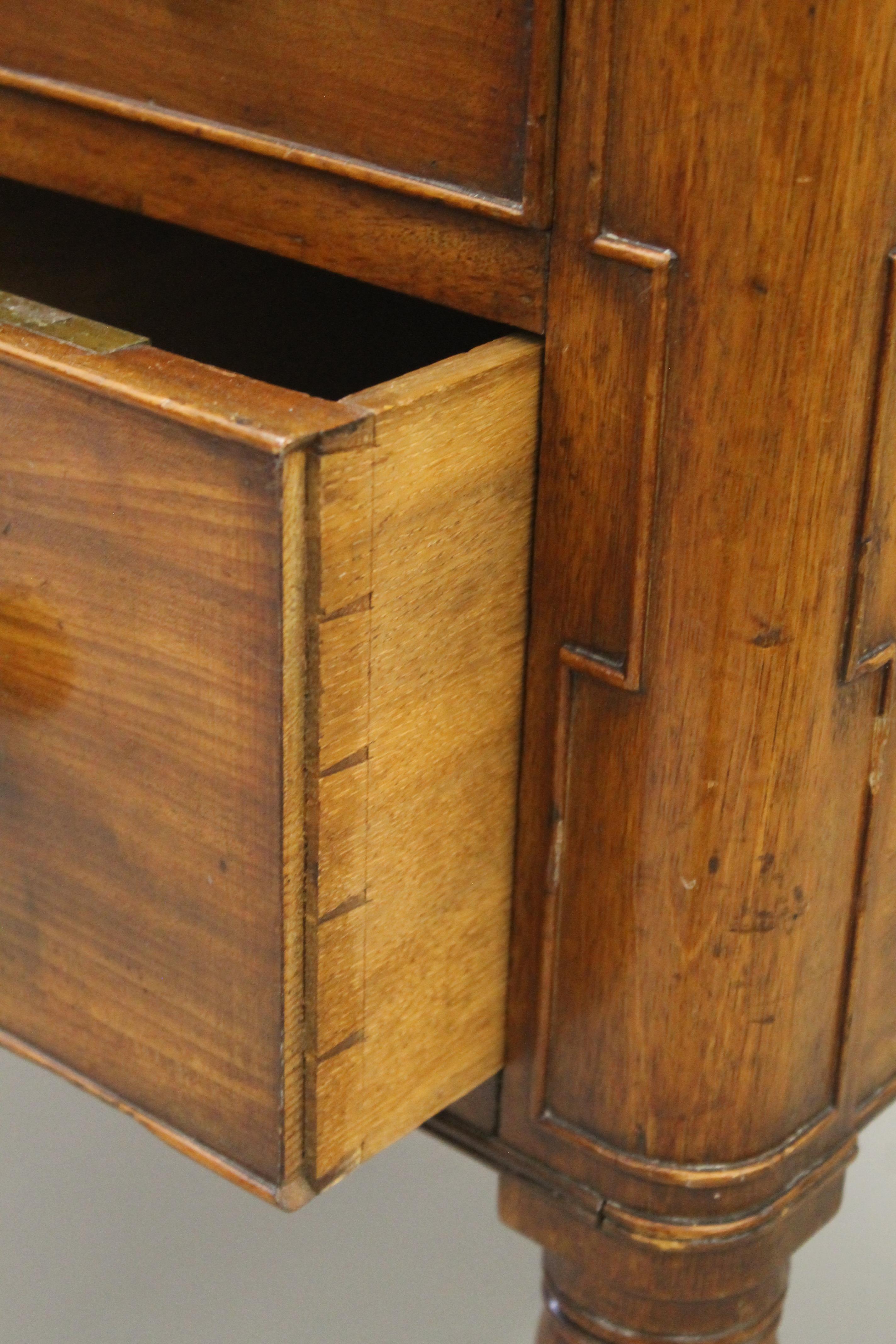 A 19th century mahogany knee hole dressing table. 90 cm wide. - Image 5 of 8
