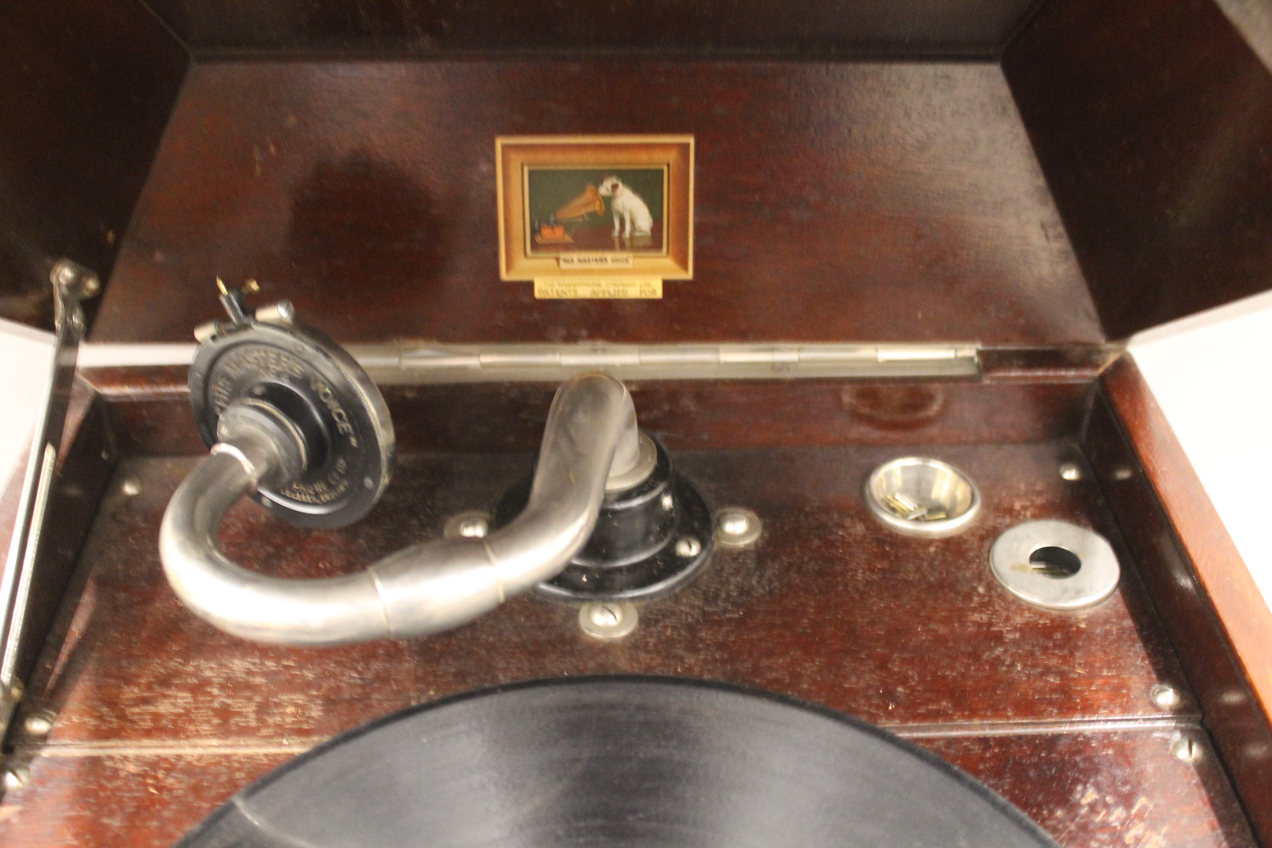 A HMV gramophone. 39.5 cm wide. - Image 2 of 4