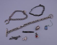 A small quantity of silver jewellery. 84.9 grammes total weight.