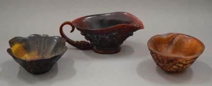 Three Chinese vessels. The largest 17.5 cm long.