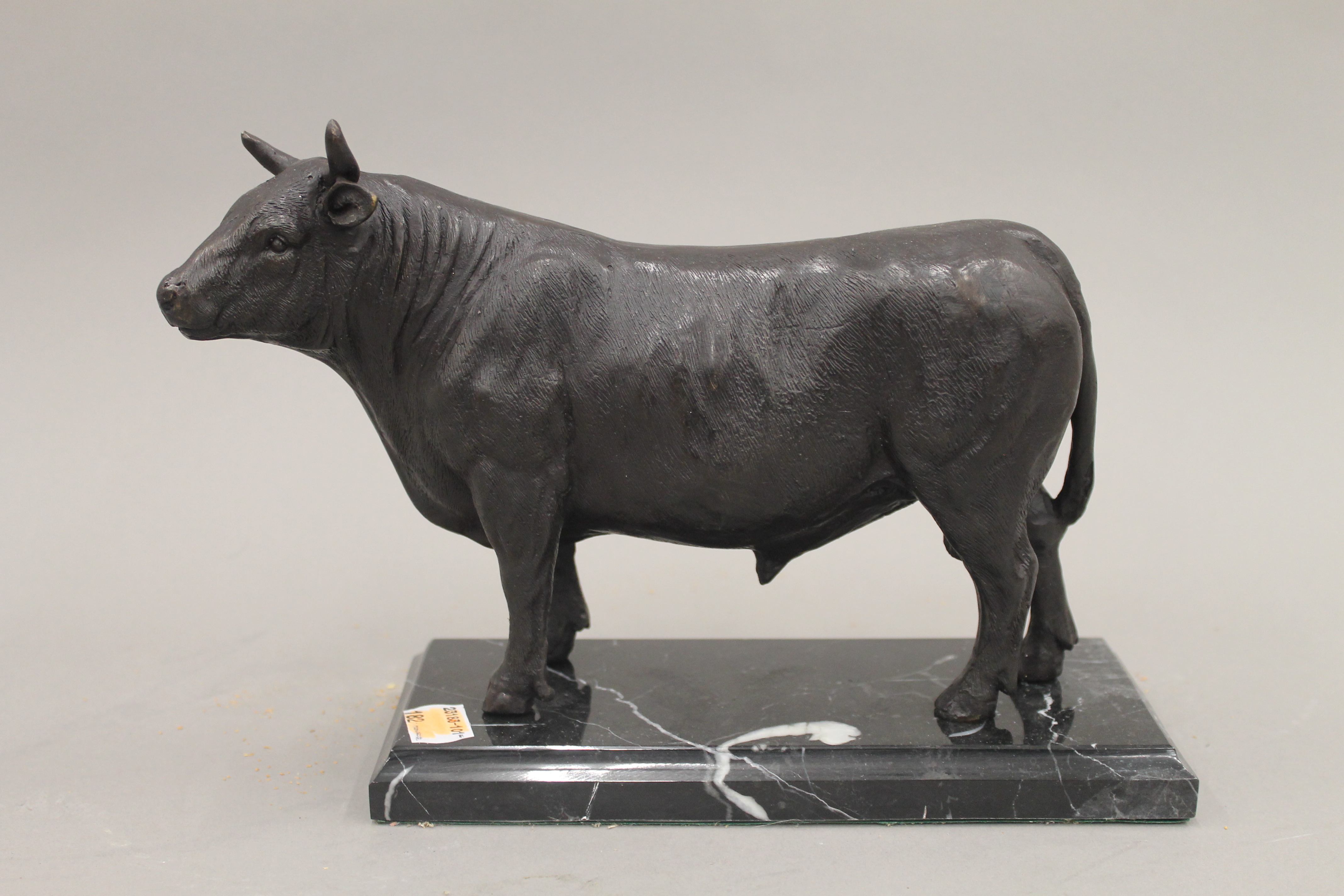 A bronze model of a bull. 17.5 cm high. - Image 2 of 4