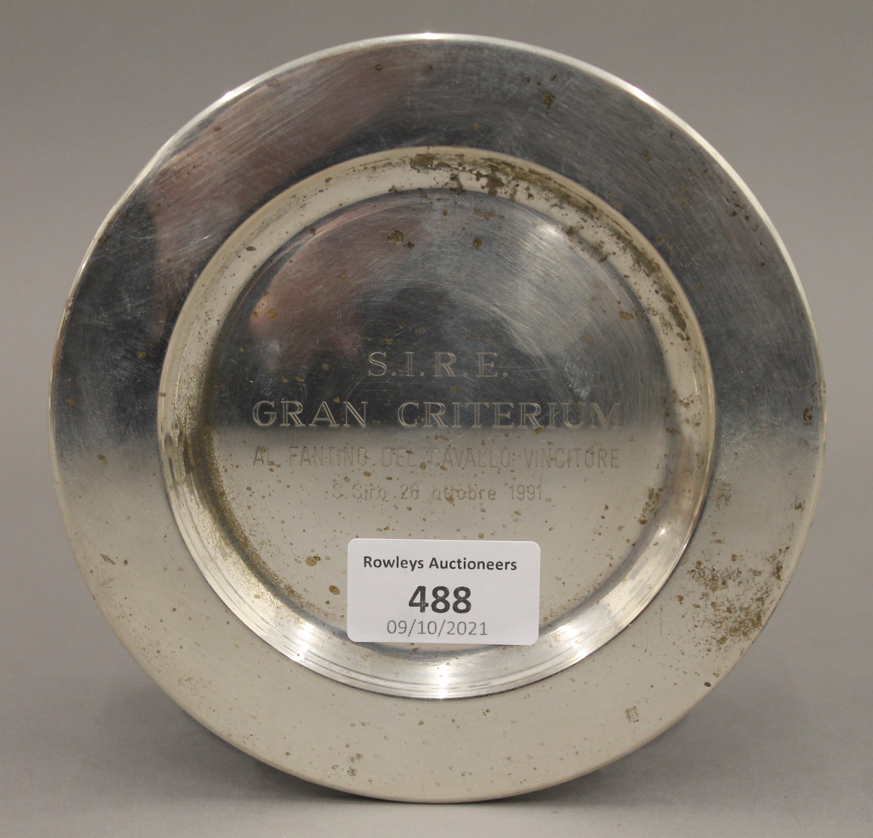 Six Lester Piggott Horse Racing trophy plates. The largest 23 cm diameter. - Image 2 of 7