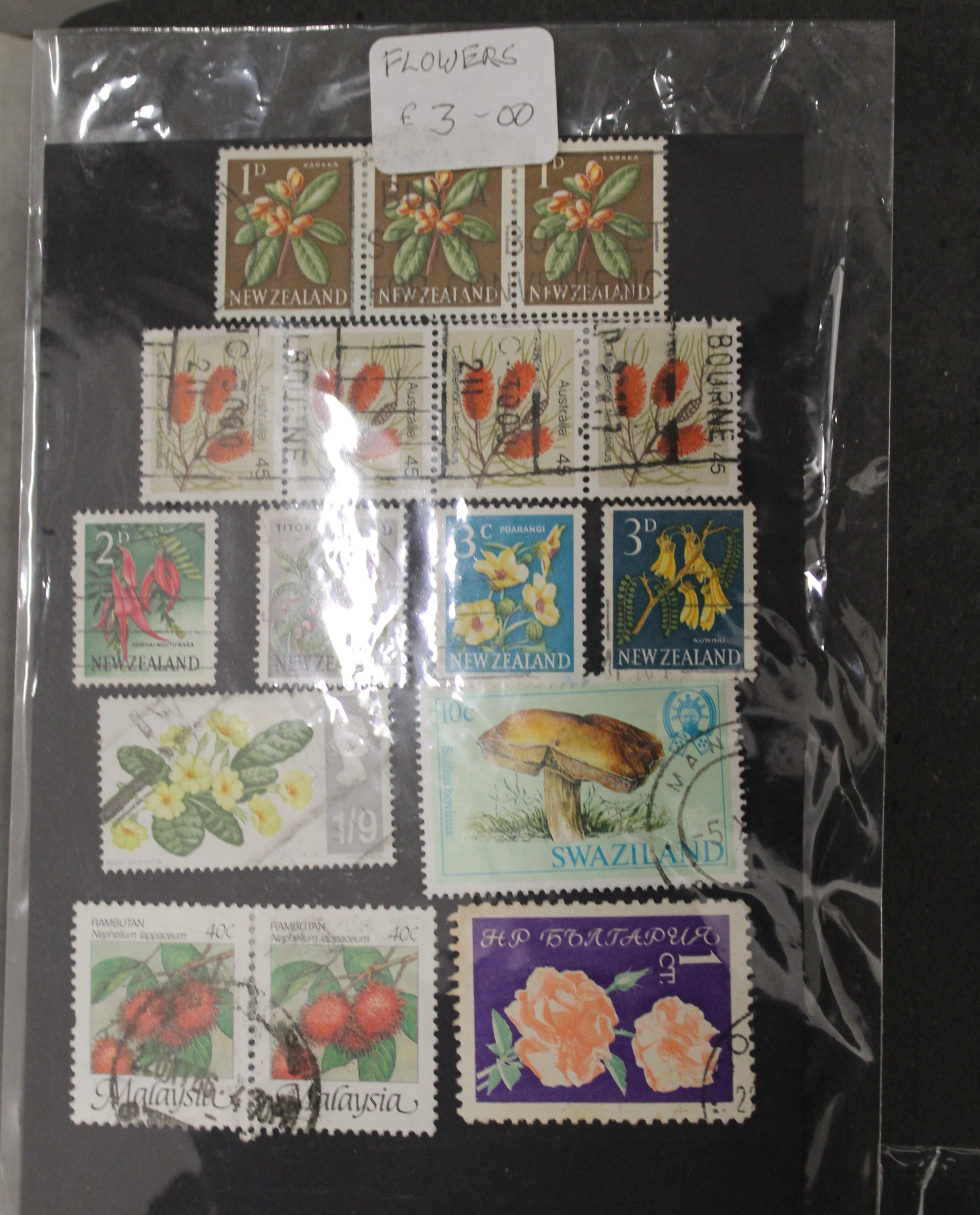 A stamp collection. - Image 4 of 8