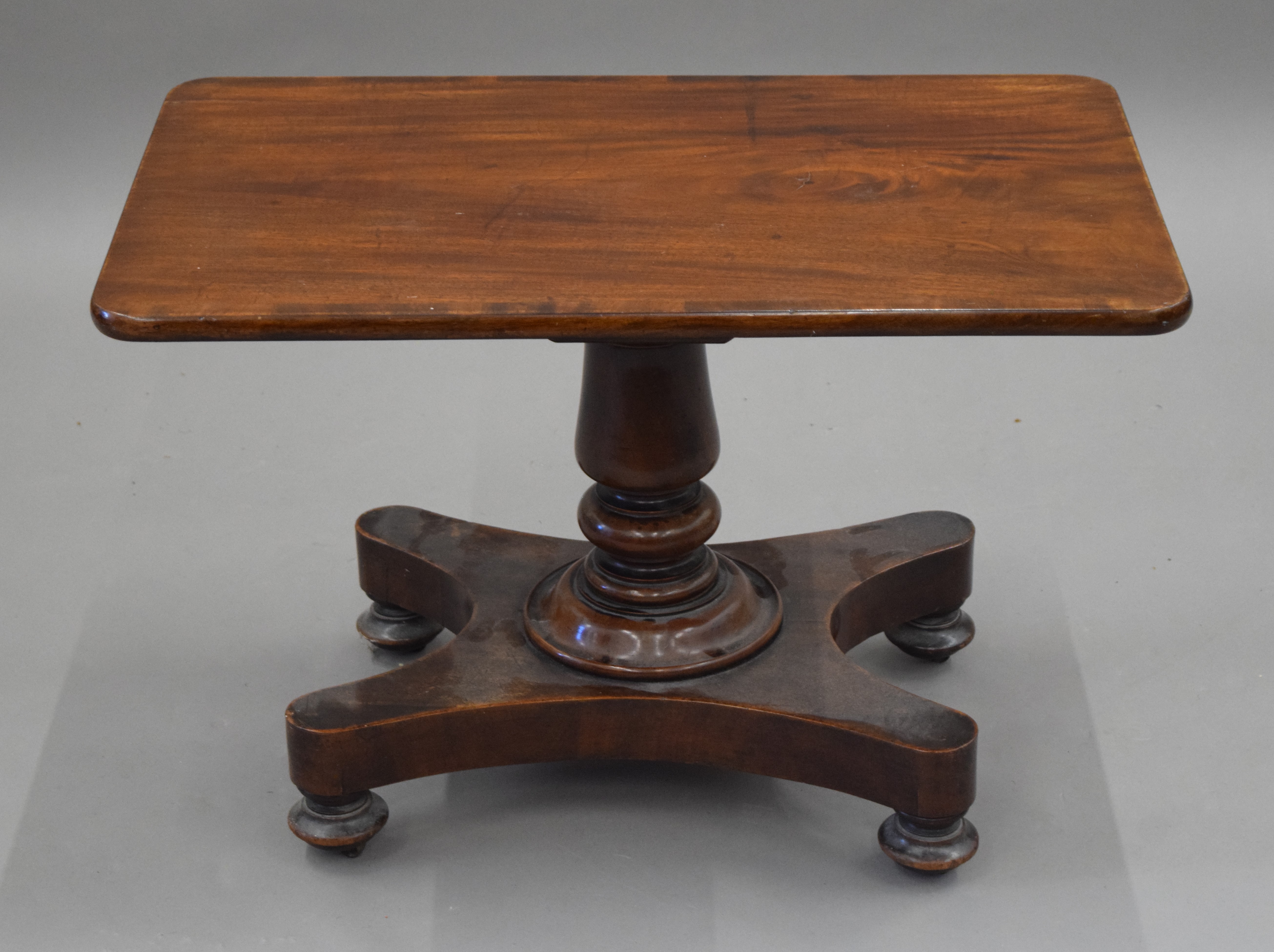An Edwardian mahogany two drawer side table and a mahogany side table. The former 75.5 cm wide. - Image 8 of 11