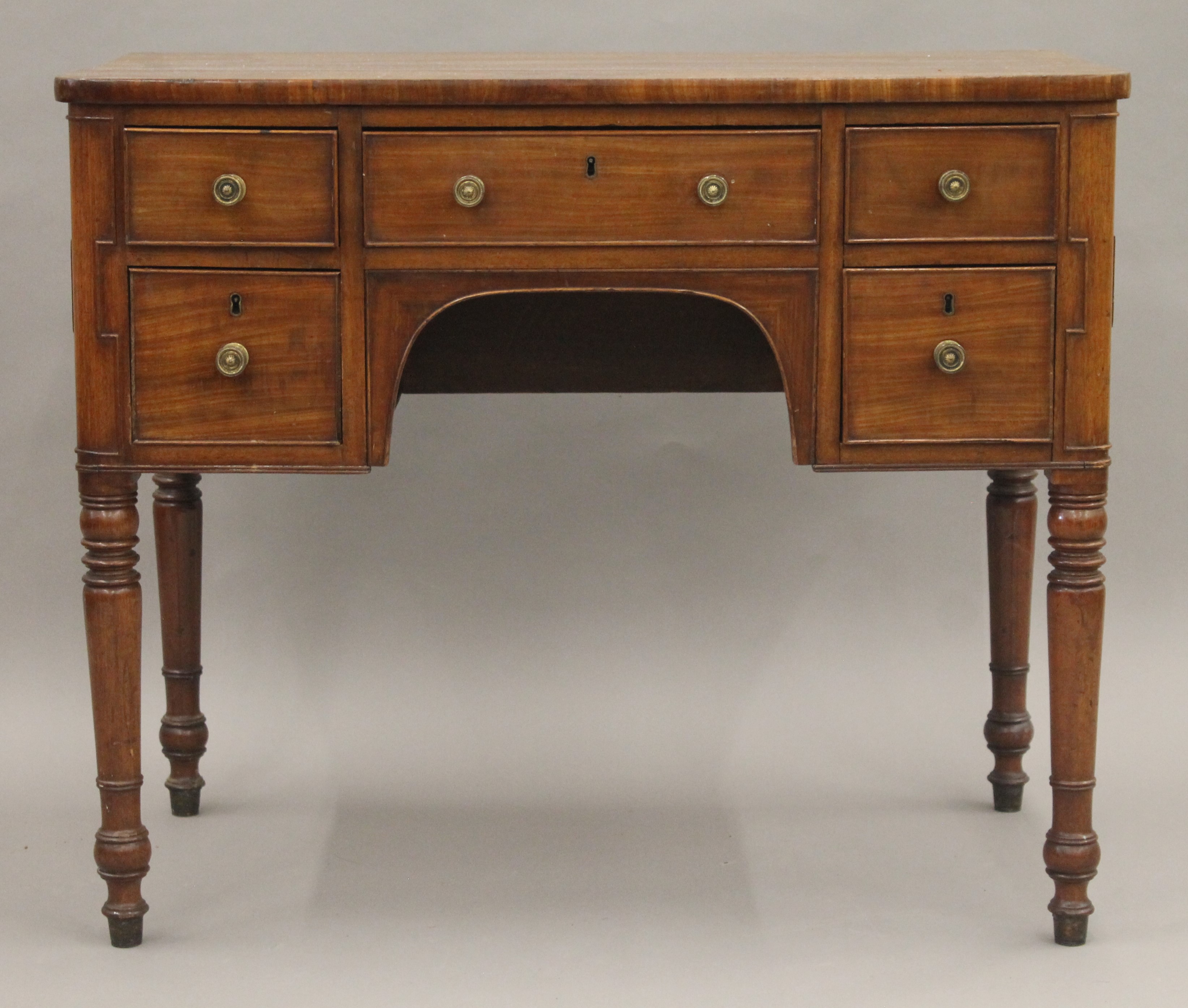 A 19th century mahogany knee hole dressing table. 90 cm wide. - Image 2 of 8