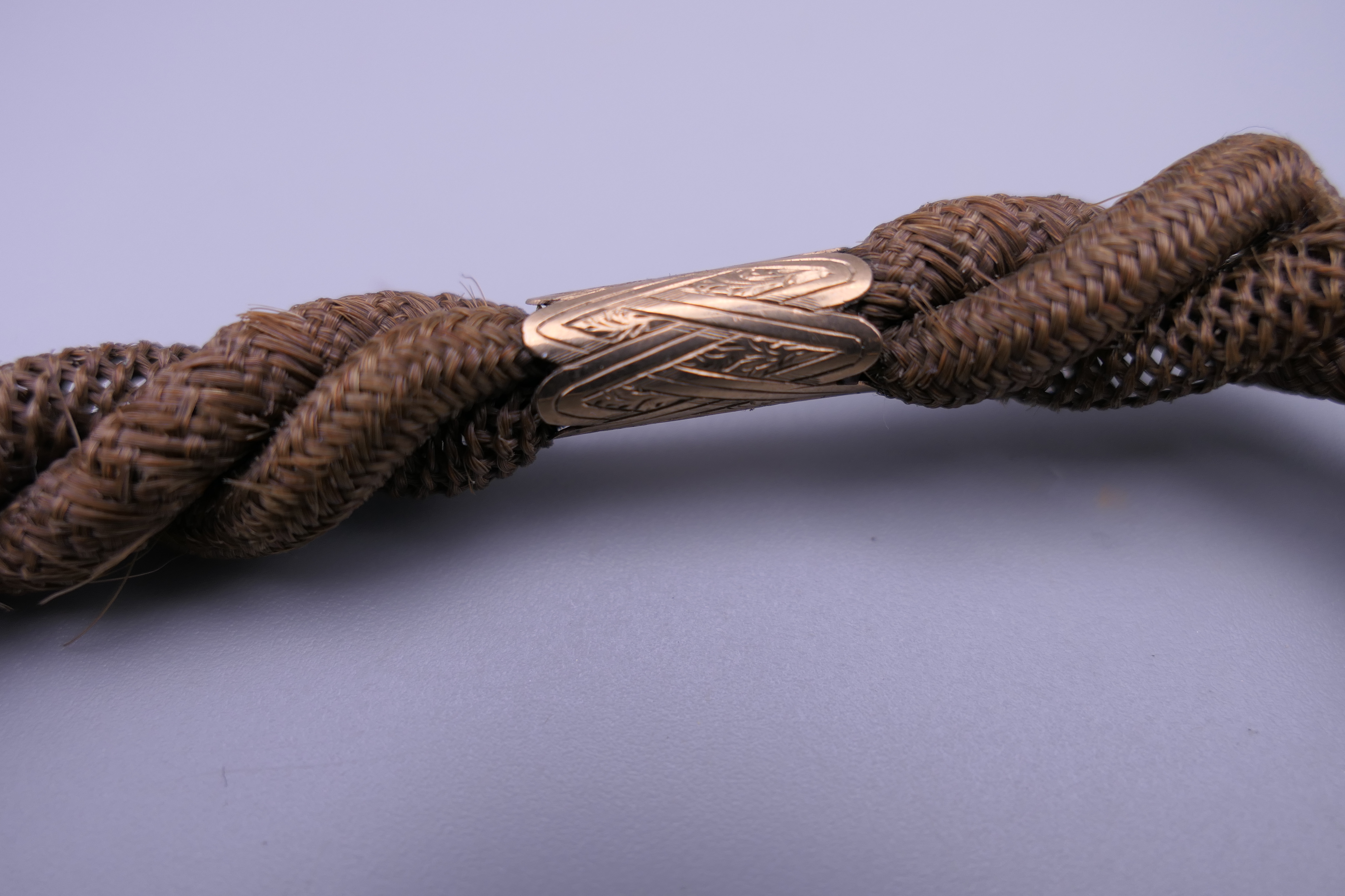 A Victorian 9 ct gold mounted hair twist watch chain. Approximately 36 cm long. - Image 4 of 5