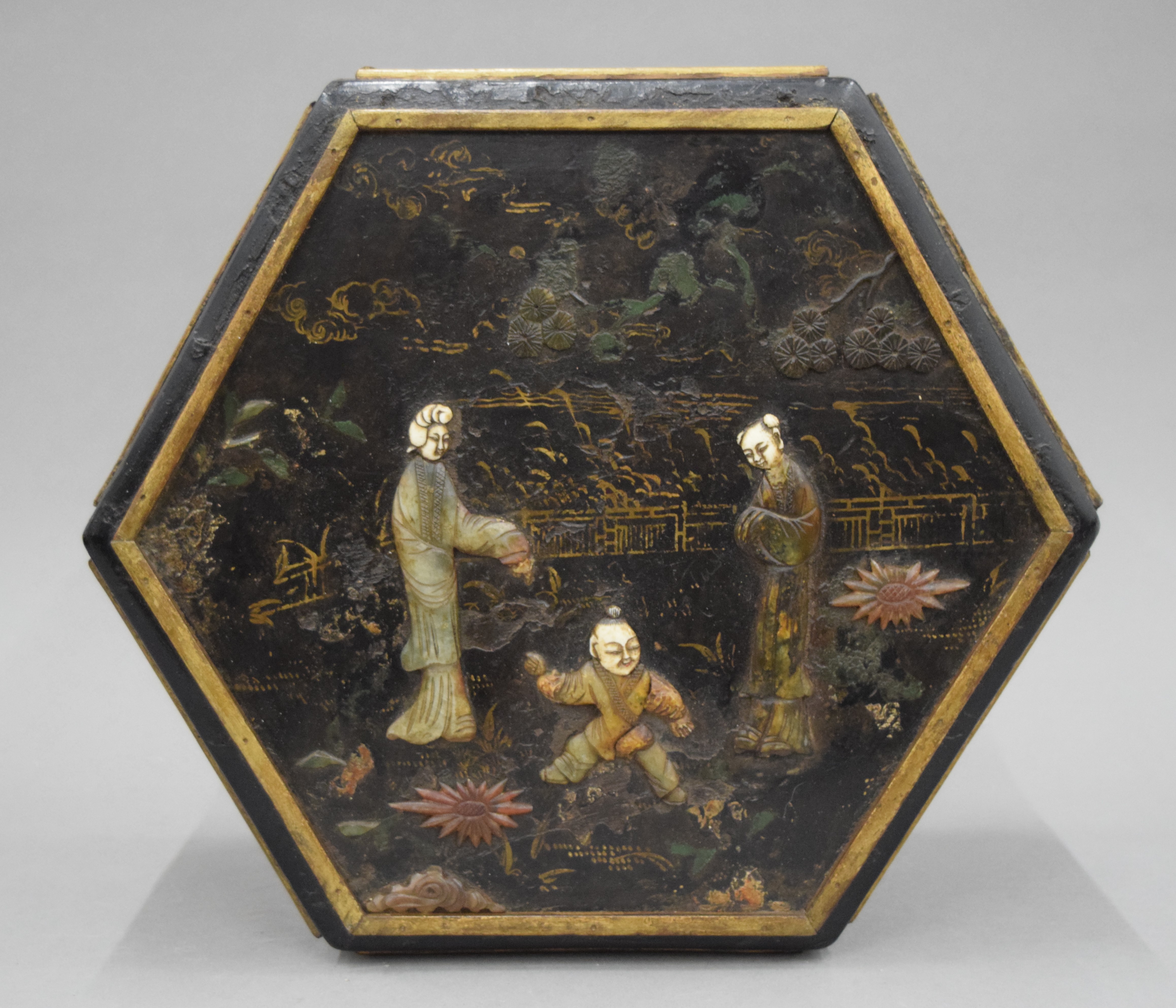 A Chinese hexagonal hardstone mounted and lacquered box. 32 cm wide. - Image 3 of 5